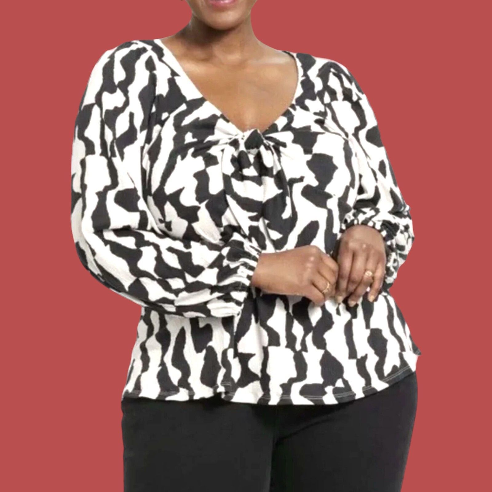 Other Ava & Viv - Women's Abstract Long Sleeve Sweetheart Knit Blo Size 3XL / US 20-22 - 1 Thumbnail