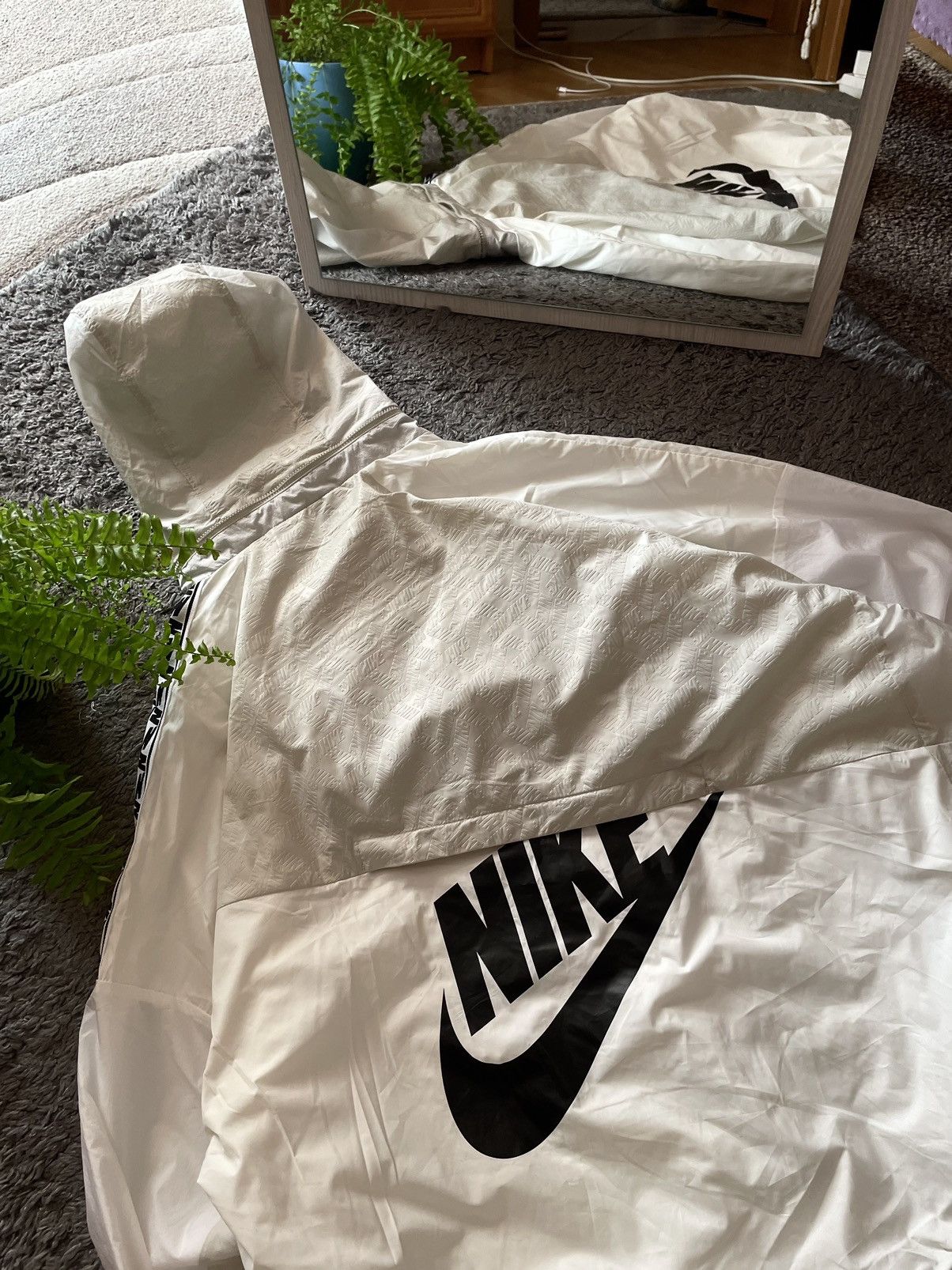 Nike × Vintage Nike Anorak Light Jacket Streetwear Oversize Big Logo Rare Size US L / EU 52-54 / 3 - 3 Thumbnail