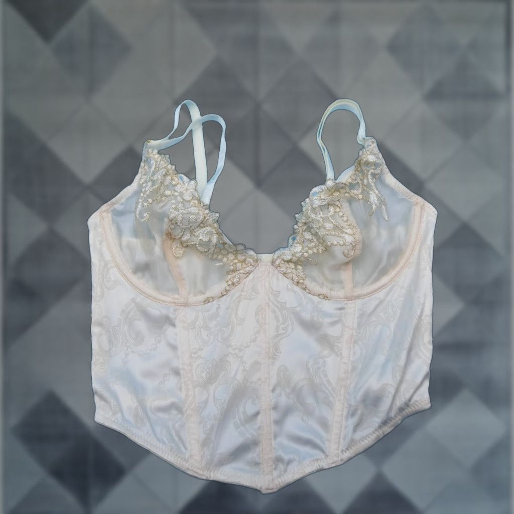 VINTAGE Victoria's Secret White Lace Sheer Lingerie Small Bra B