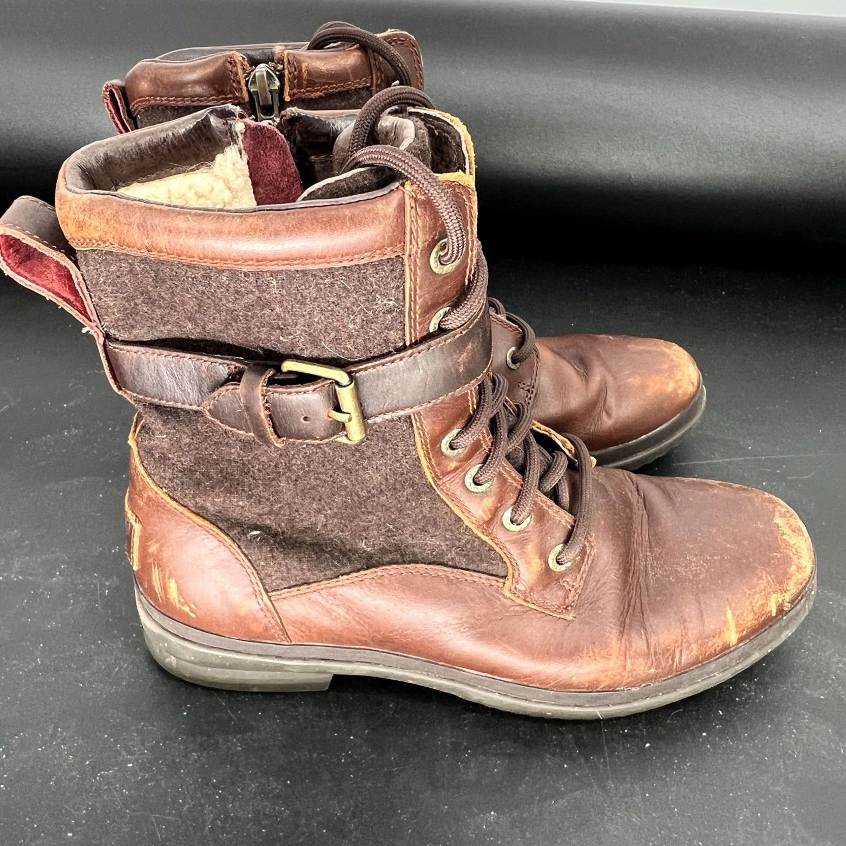 Ugg UGG Australia Kesey Women's Boots Brown Leather Sheepskin Lined Zip Ankle Town 7 Women Combat Waterproof Round Toe Buckle Logo Block Heel 1-1.9in Size US 7 / IT 37 - 5 Thumbnail