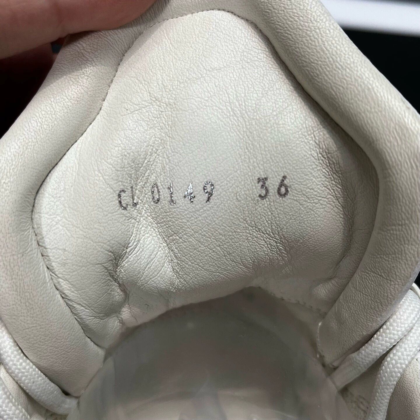 Louis Vuitton LV Archlight Monogram Dad Sneakers Size US 5 / IT 35 - 8 Thumbnail