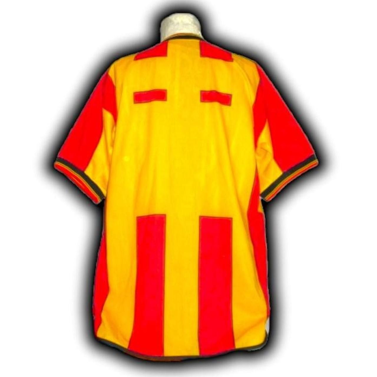 Umbro Fc Galatasaray SK Turkey 2002 2003 Home shirt jersey Size US XL / EU 56 / 4 - 2 Thumbnail