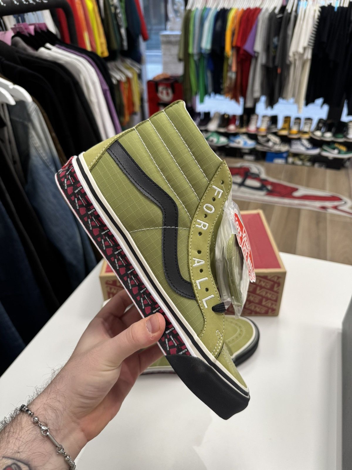 Patta × Vans Vans x patta hi olive 42,5 Size US 9.5 / EU 42-43 - 12 Thumbnail