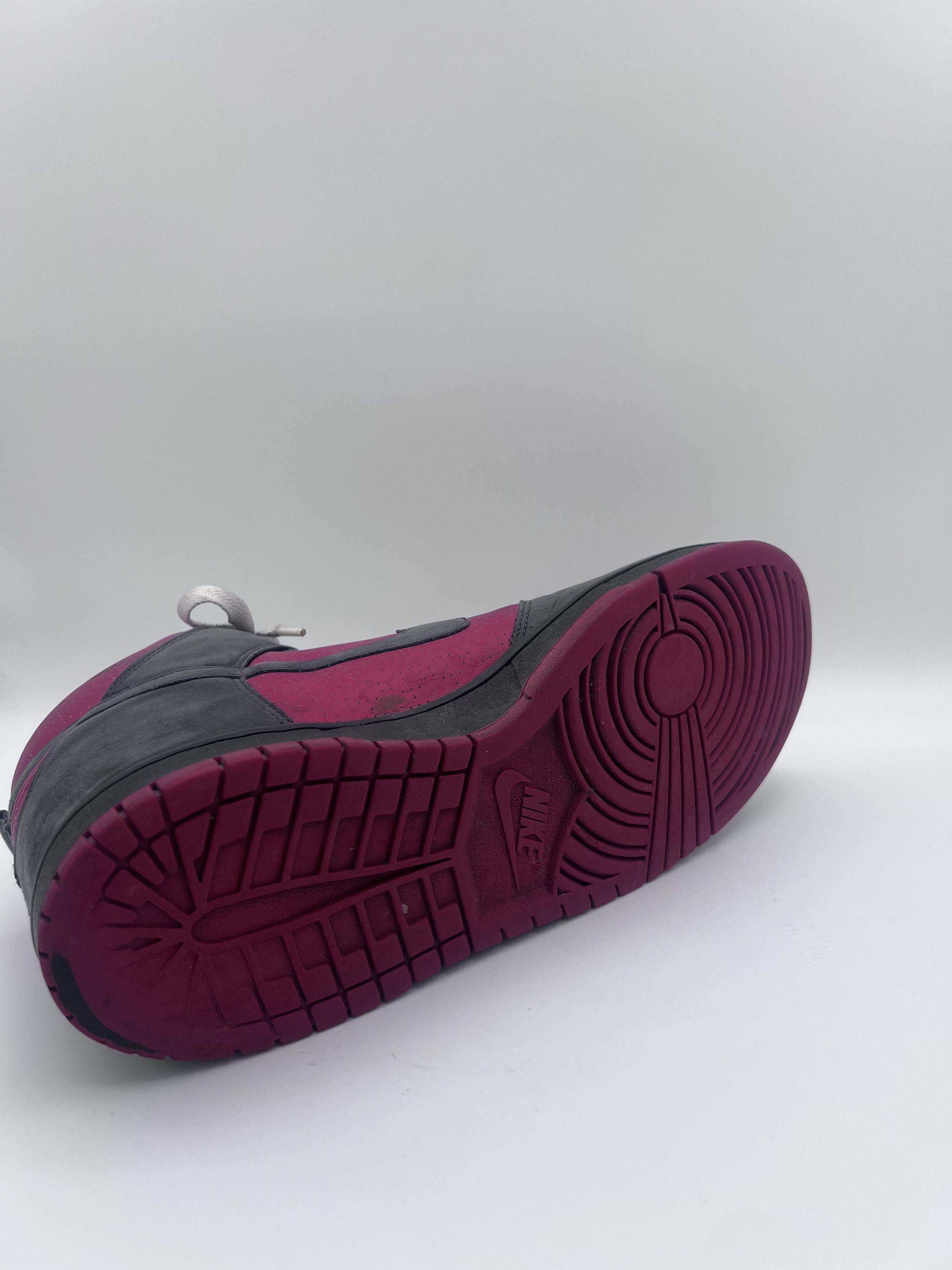 Nike Nike Dunk High Red Plum Anthracite 2009 Mens 11.5 317982-601 Size US 11.5 / EU 44-45 - 9 Thumbnail