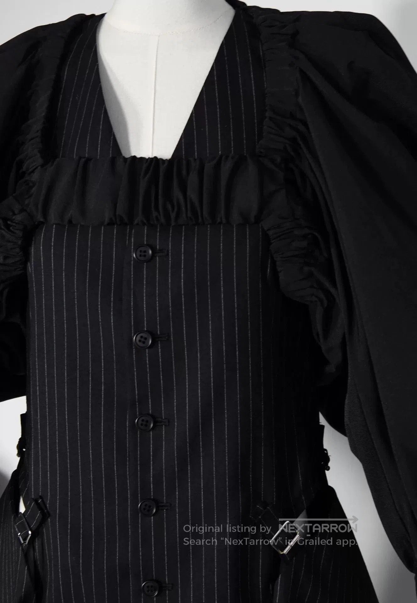 Japanese Brand Black Puff Sleeve Top by HAENGNAE. Size M / US 6-8 / IT 42-44 - 5 Thumbnail
