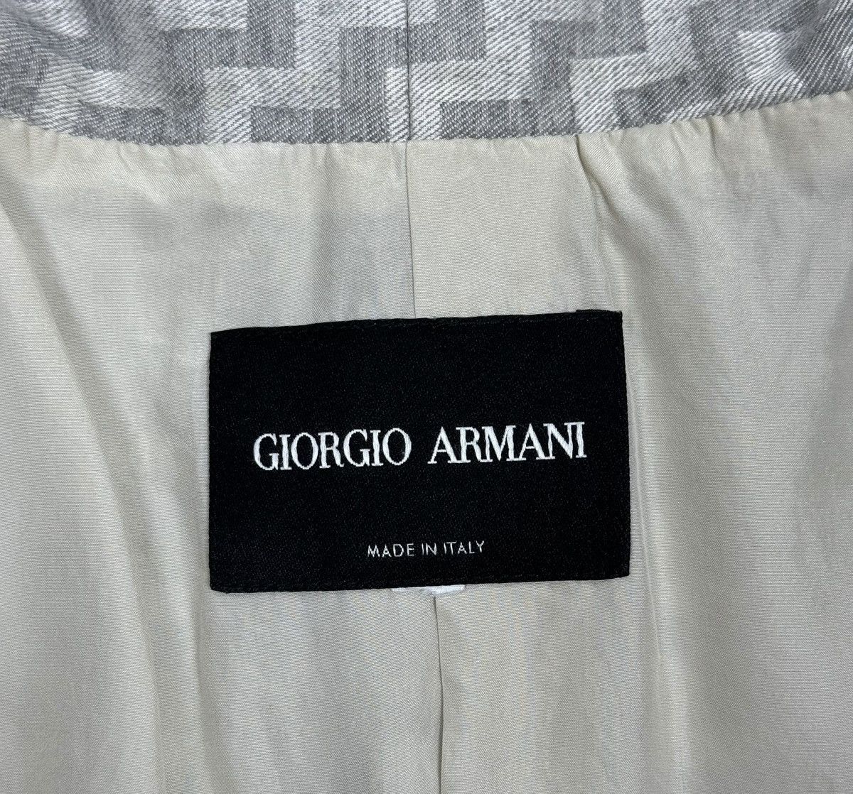 Giorgio Armani Giorgio Armani Silk-Wool Blazer Geometric Pattern size 46 Size L / US 10 / IT 46 - 13 Thumbnail