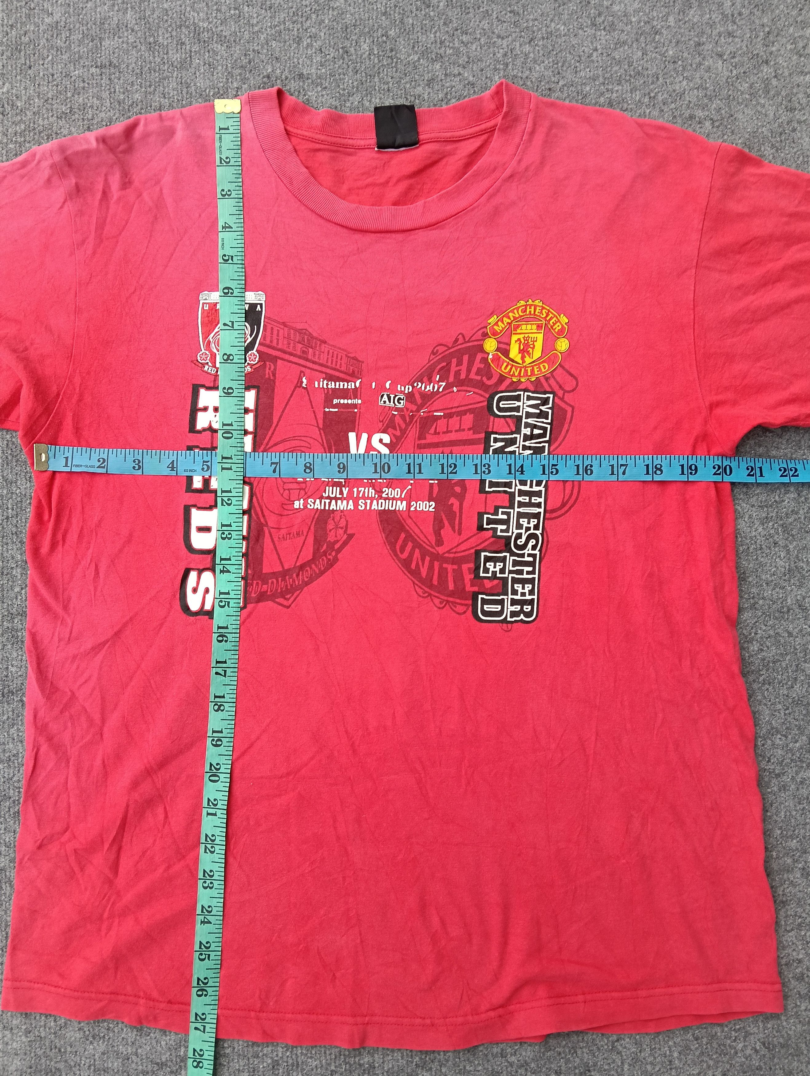 Other Manchester united vs urawa red Tshirt. Size US M / EU 48-50 / 2 - 3 Thumbnail