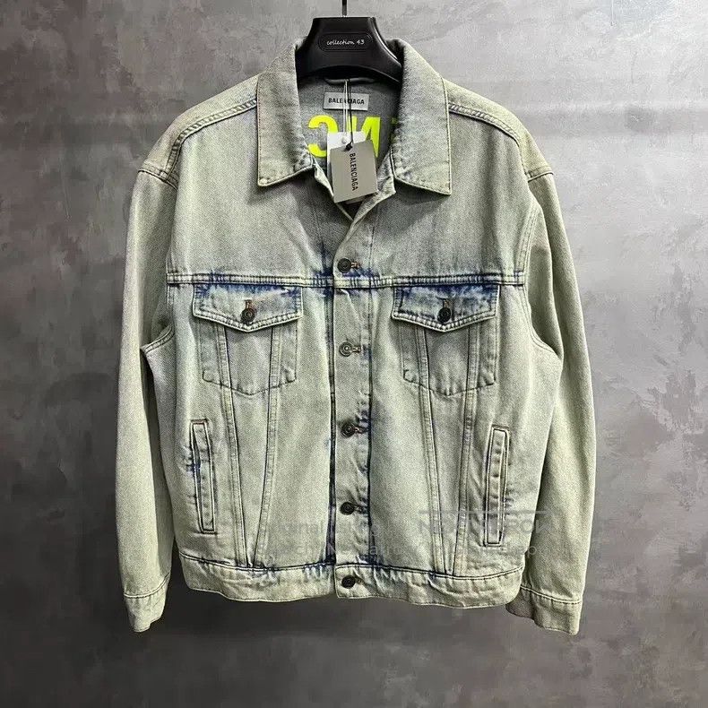 Balenciaga Balenciaga Collared fitted single-breasted long sleeve den Size XS / US 0-2 / IT 36-38 - 1 Thumbnail