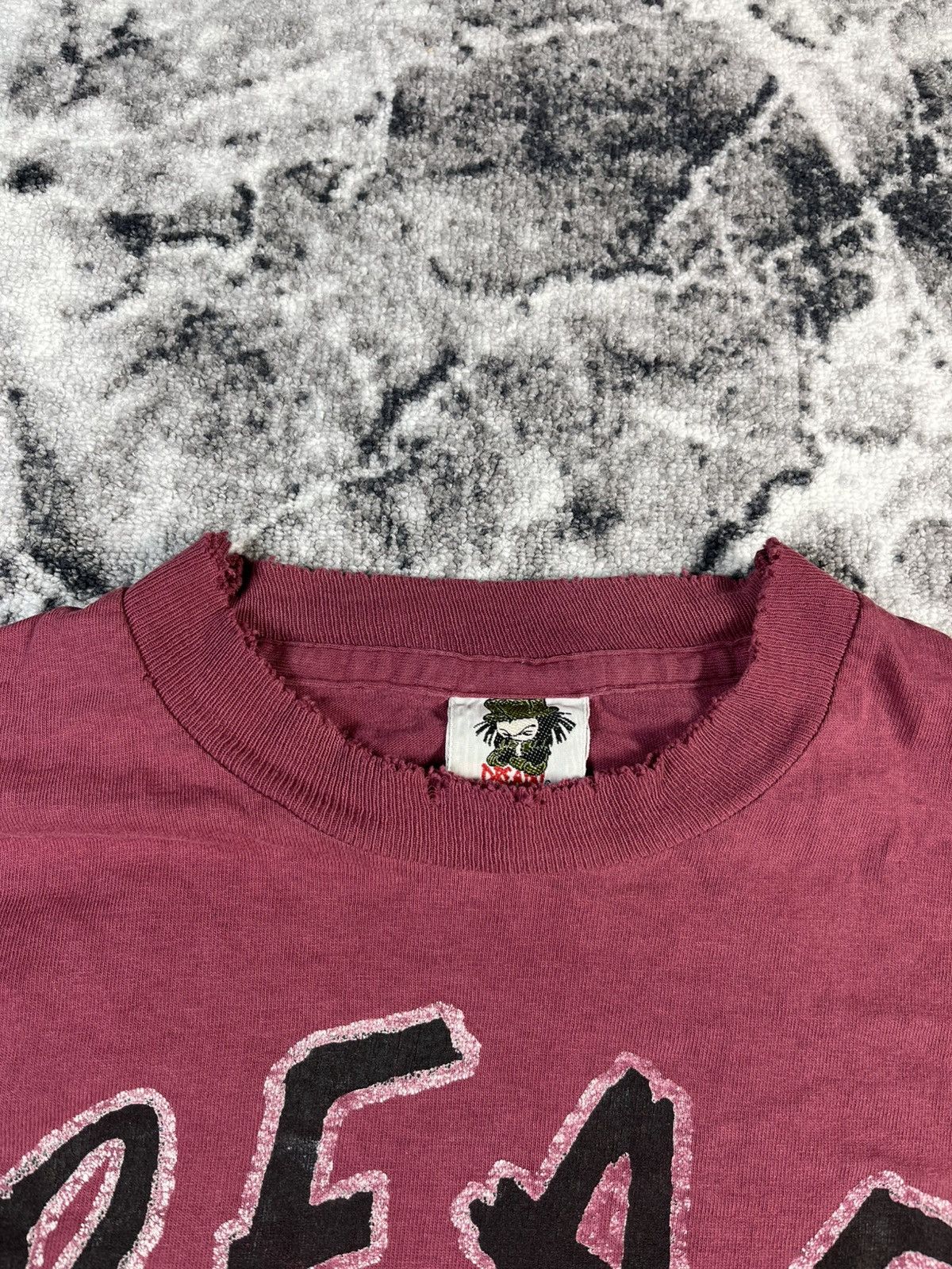 Vintage Vintage 90s Dready Distressed Rasta Graphic Tee UK Size US XL / EU 56 / 4 - 13 Thumbnail