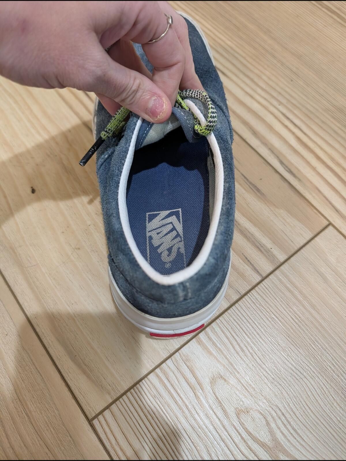 Vans Vans Blue Suede Low-Top Sneakers with Lime Green Laces Size US 8 / IT 38 - 4 Thumbnail