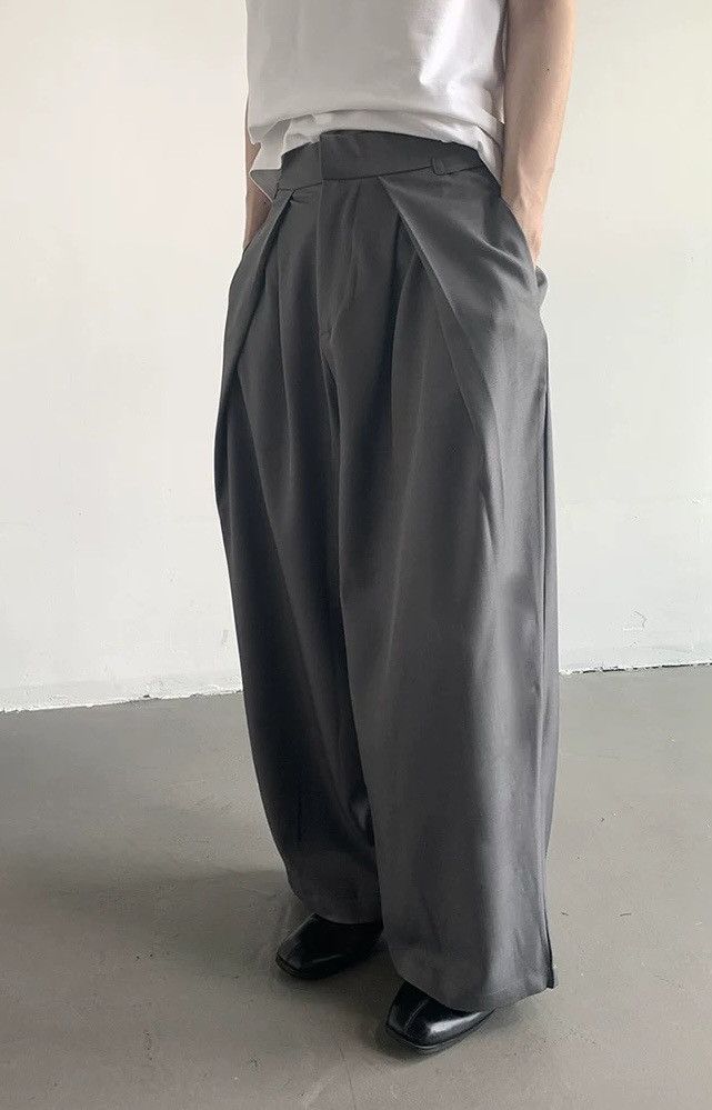 Japanese Brand × Vintage Cleanfit retro pleated buckle loose fit pants Size US 30 / EU 46 - 2 Thumbnail