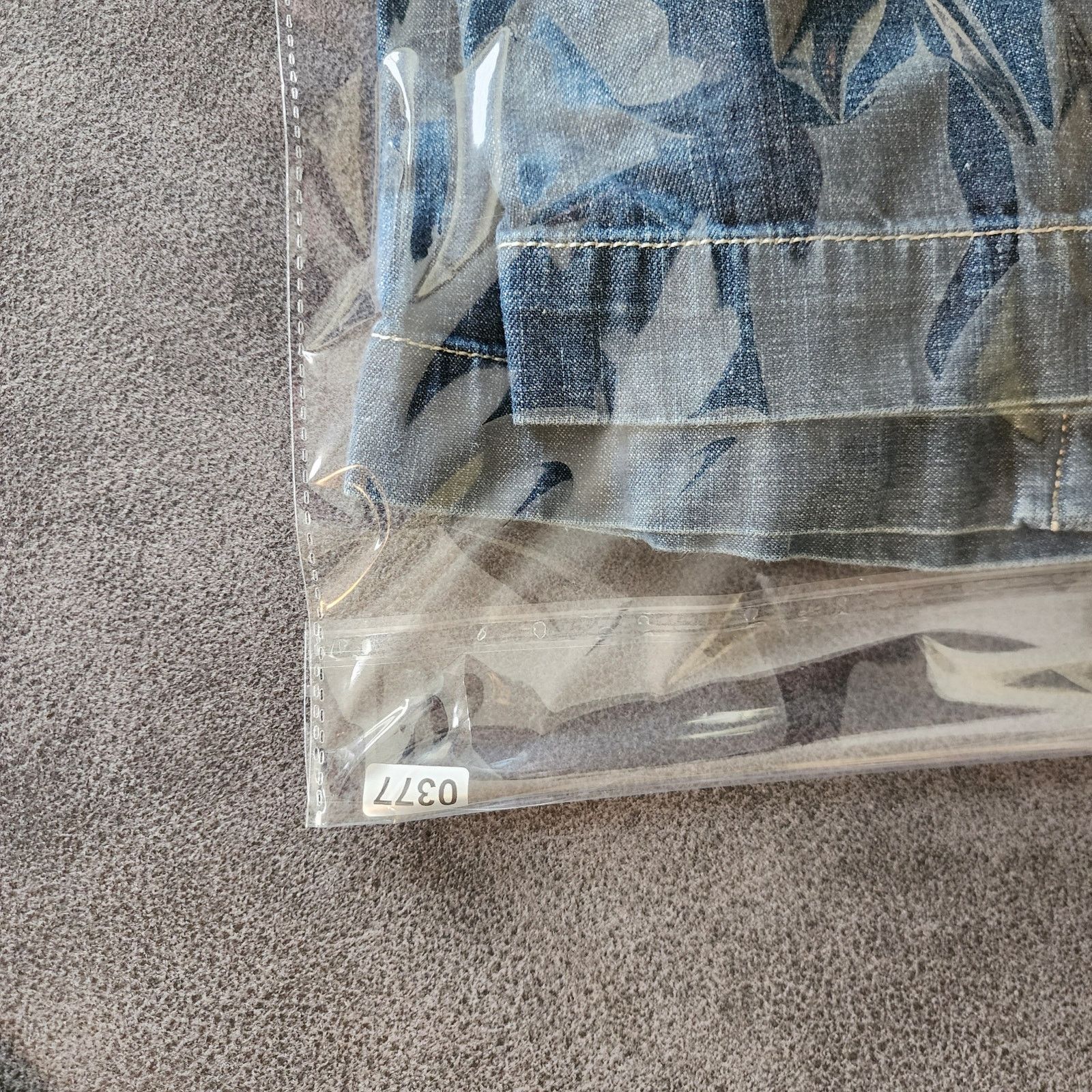 Eddie Bauer Eddie Bauer Women's Size 2 Capri Jeans 100% Cotton 29" Waist Size 26" / US 2 / IT 38 - 7 Thumbnail