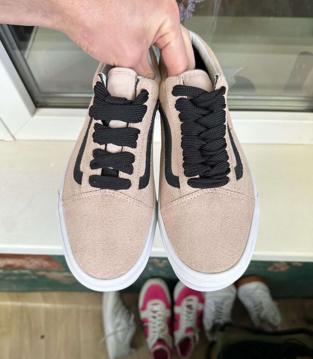 Vans Vans Old Skool Pink/ Black Size 7,5US/40EUR/25,5 Cm/6.5 UK Size US 7.5 / EU 40-41 - 3 Thumbnail
