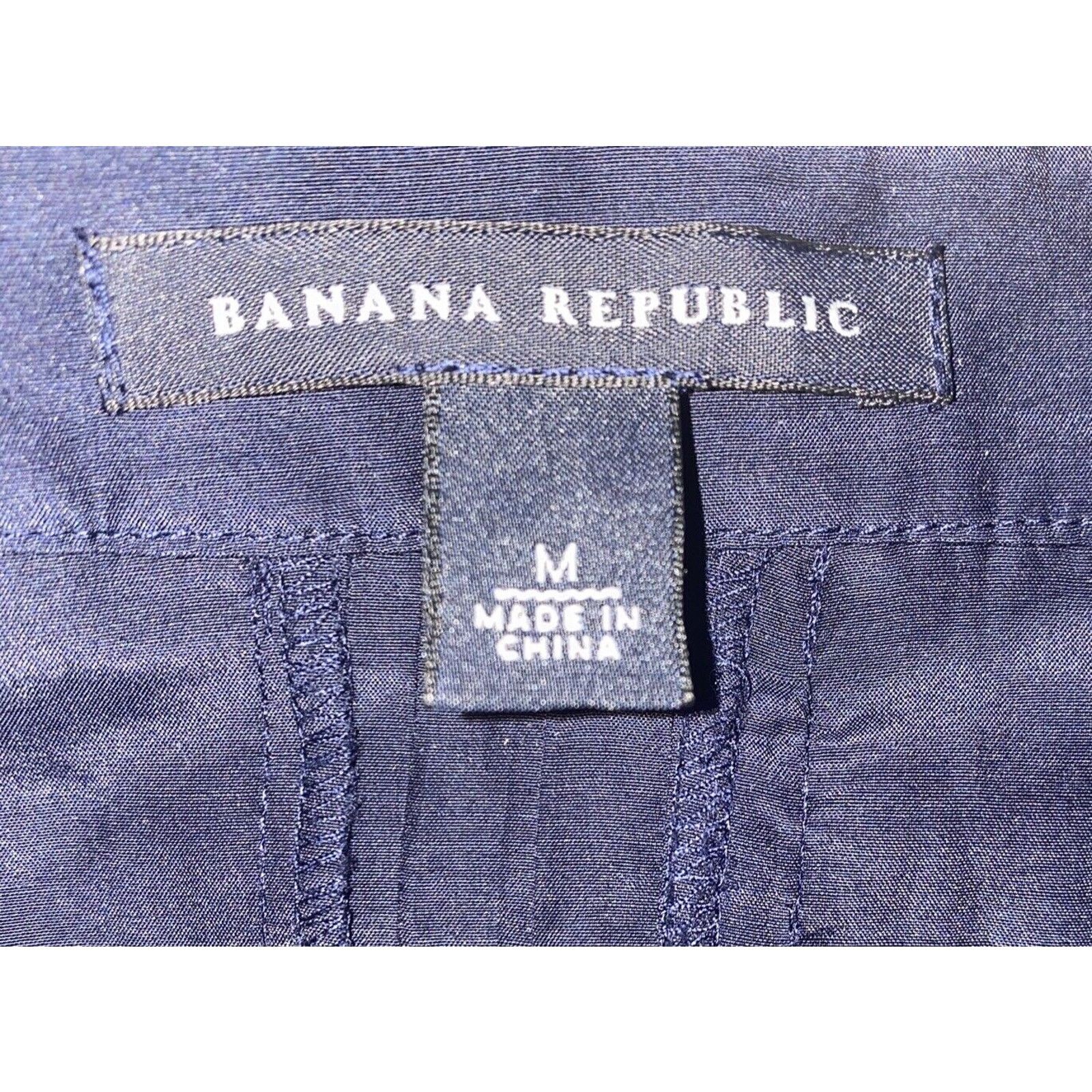 Banana Republic Banana Republic Womens Blouse Medium Navy Silk Blend Size M / US 6-8 / IT 42-44 - 9 Thumbnail