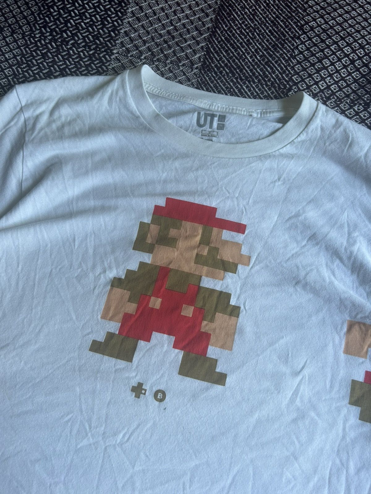 Uniqlo Uniqlo x Nintendo Mario T-shirt Streetwear Style Size S Size US S / EU 44-46 / 1 - 4 Thumbnail