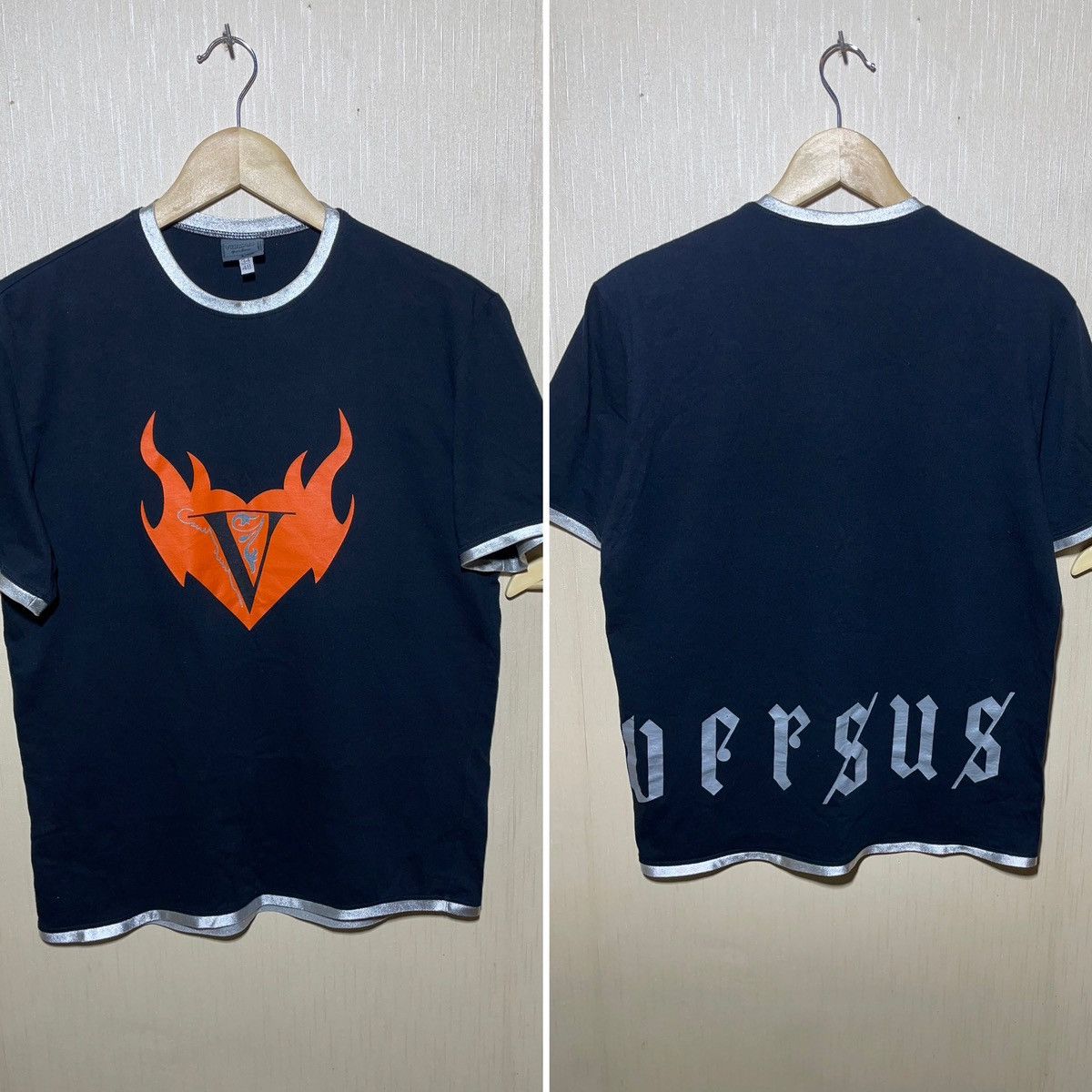 Versace × Vintage Gianni Versace Versus rare vintage T shirt Size US M / EU 48-50 / 2 - 1 Thumbnail