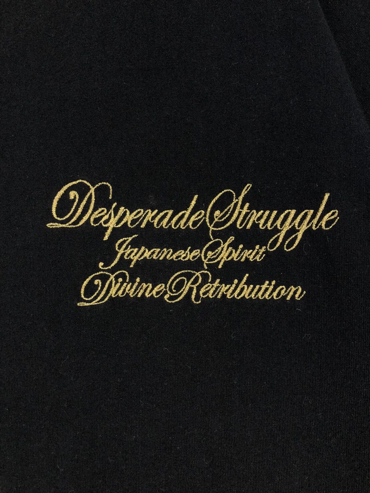 Japanese Brand Divine Retribution Desperade Struggle Big Print Tshirt Size US XXL / EU 58 / 5 - 9 Thumbnail