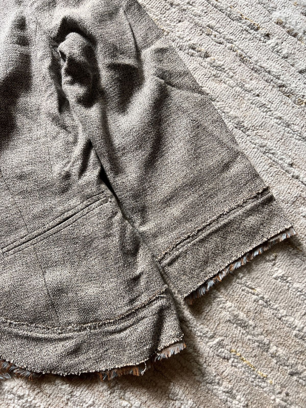 Givenchy Givenchy Boutiques Single Button Beige Raw Edge Jacket Size XS / US 0-2 / IT 36-38 - 5 Thumbnail