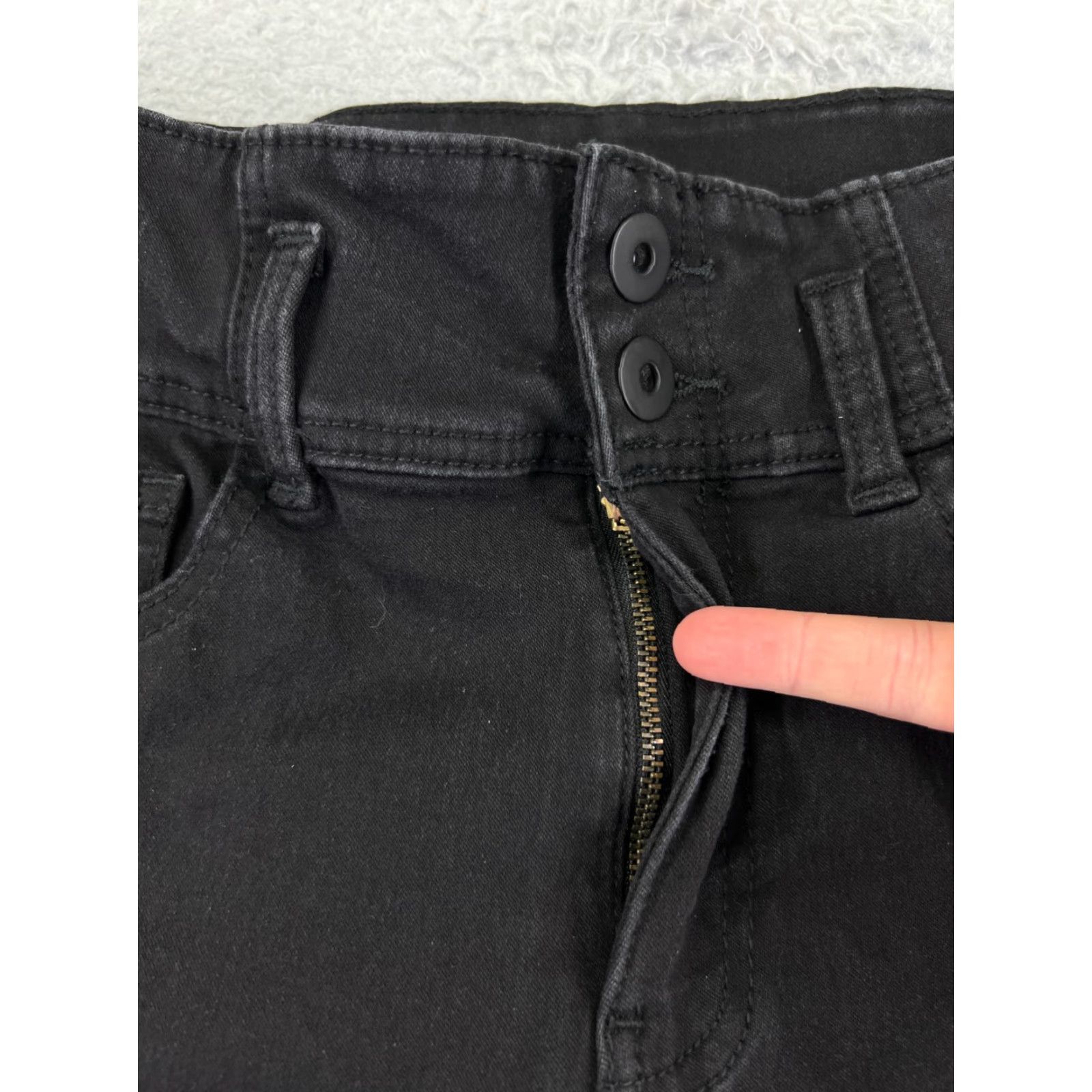 Vintage No Boundaries Jeans Women Black Denim 26x23 High Rise Crop Straight Leg 11 Regular 5-Pocket Cowboy Southwestern Designer Vintage No Size 32" / US 10 / IT 46 - 5 Thumbnail