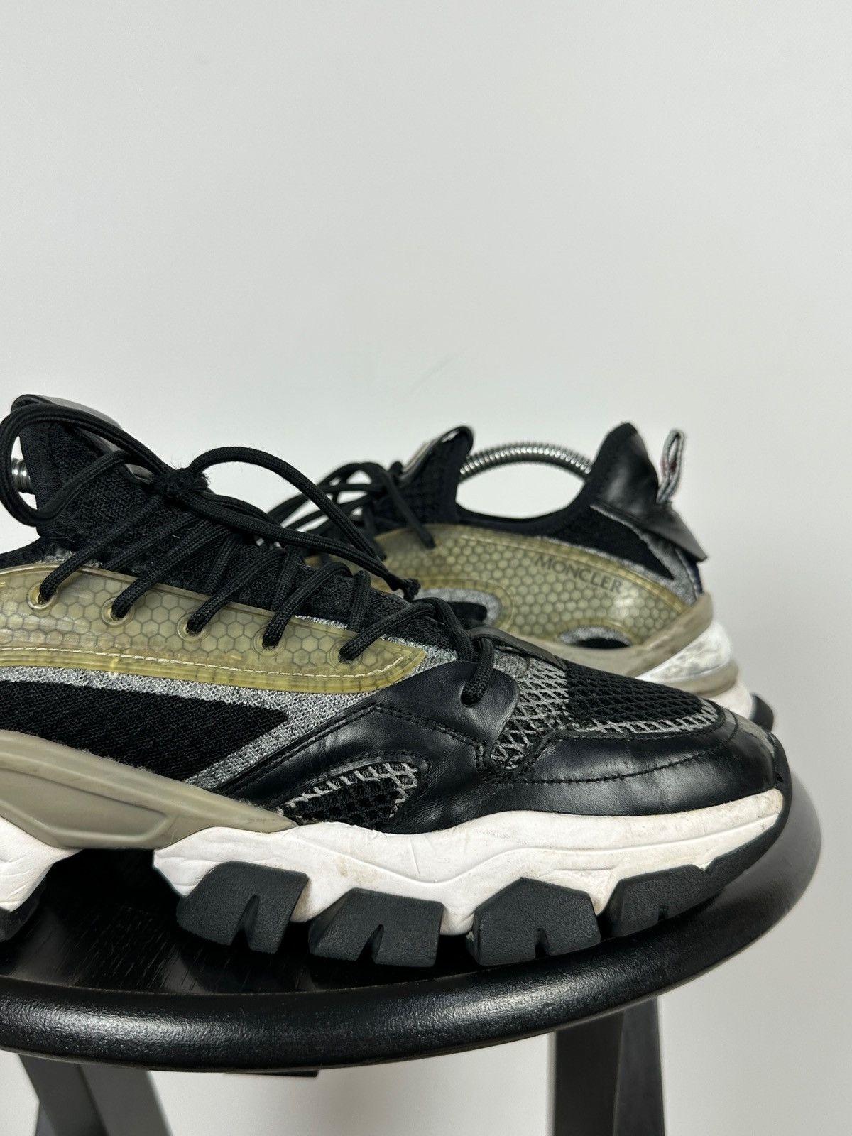 Moncler Moncler Trevor Scarpa Leather Low Top Sneakers Size US 9.5 / EU 42-43 - 17 Thumbnail