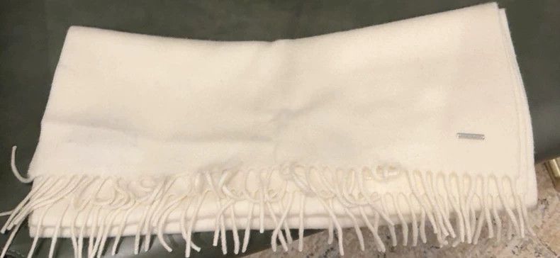Loro Piana LORO PIANA White cashmere scarf 44cm by 170cm Size ONE SIZE - 1 Thumbnail