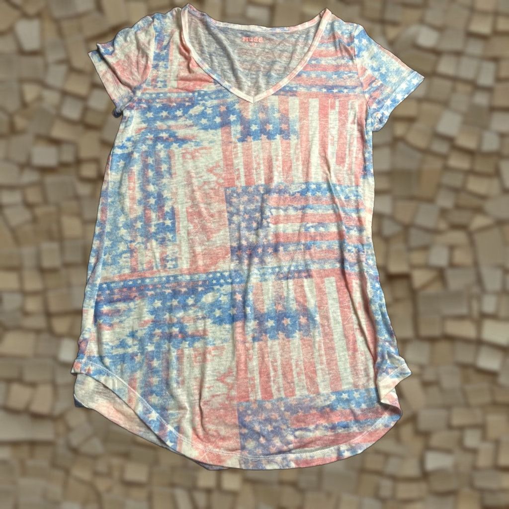 Vintage Mudd T-Shirt Womens Size S Red White Blue Patriotic USA Flag Short Sleeve Tee Shirt Womens Small Red White Blue USA Flag T-Shirt Mens? Wait. Size S / US 4 / IT 40 - 1 Thumbnail