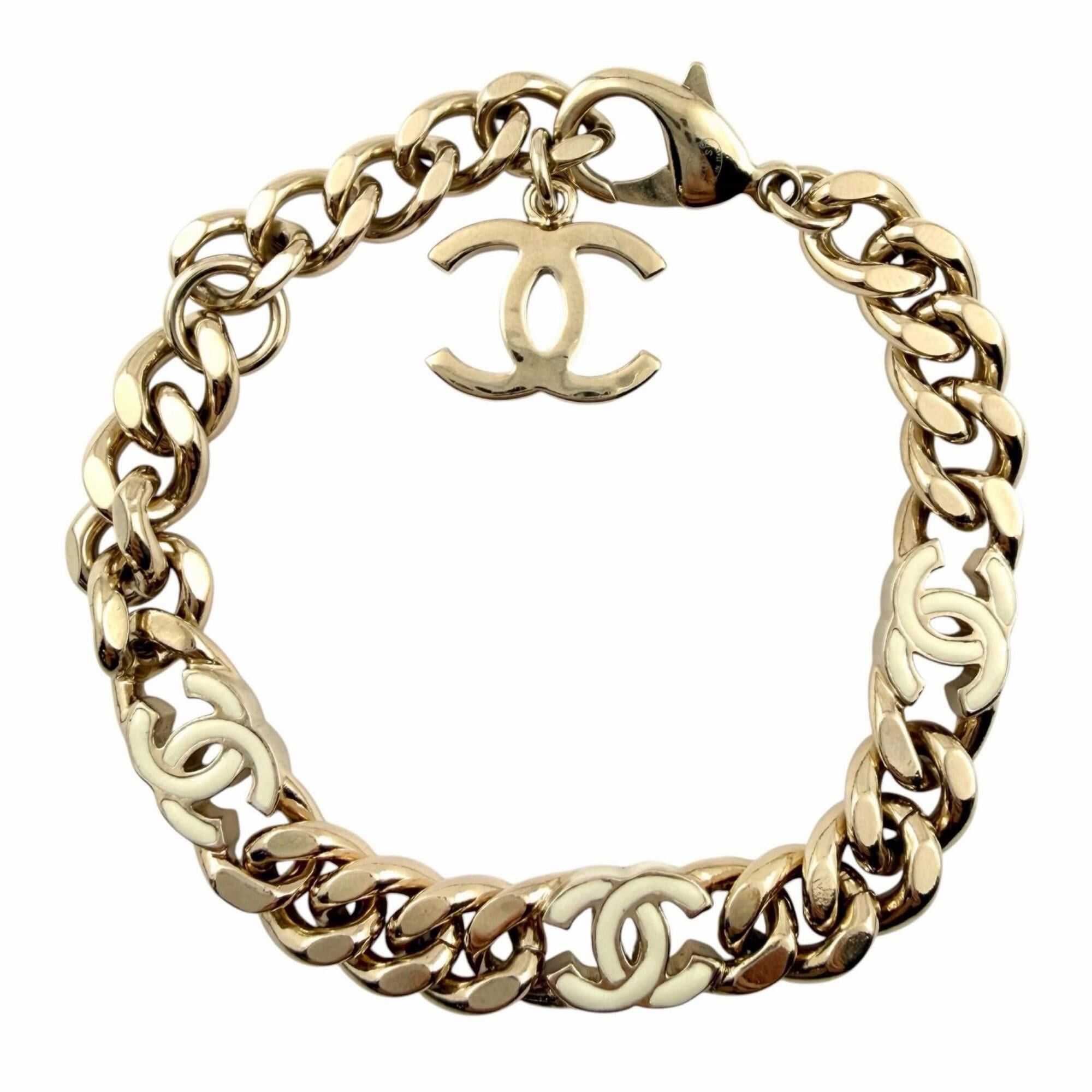 Chanel CHANEL B22S AB8299 Coco Mark Chain Bracelet, Gold and White, with Box, Made in Italy, Women's. Size ONE SIZE - 1 Thumbnail