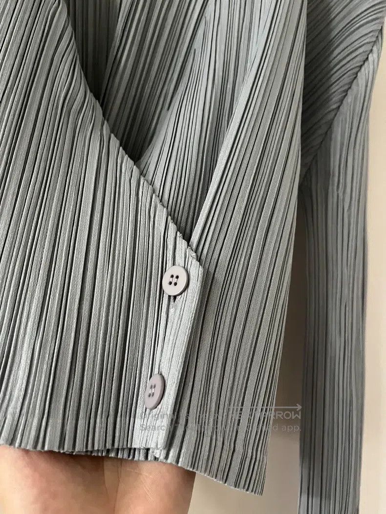 Issey Miyake Issey Miyake Gray Coat Size L / US 10 / IT 46 - 3 Thumbnail