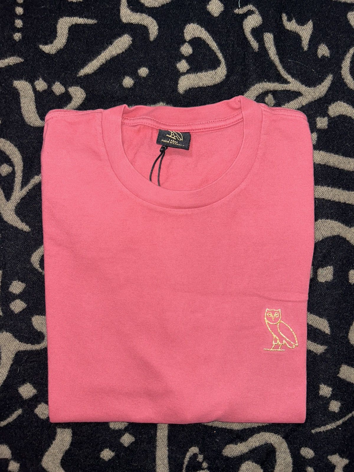 October's Very Own 2020 Red Garment dye Tshirt Size US L / EU 52-54 / 3 - 1 Thumbnail
