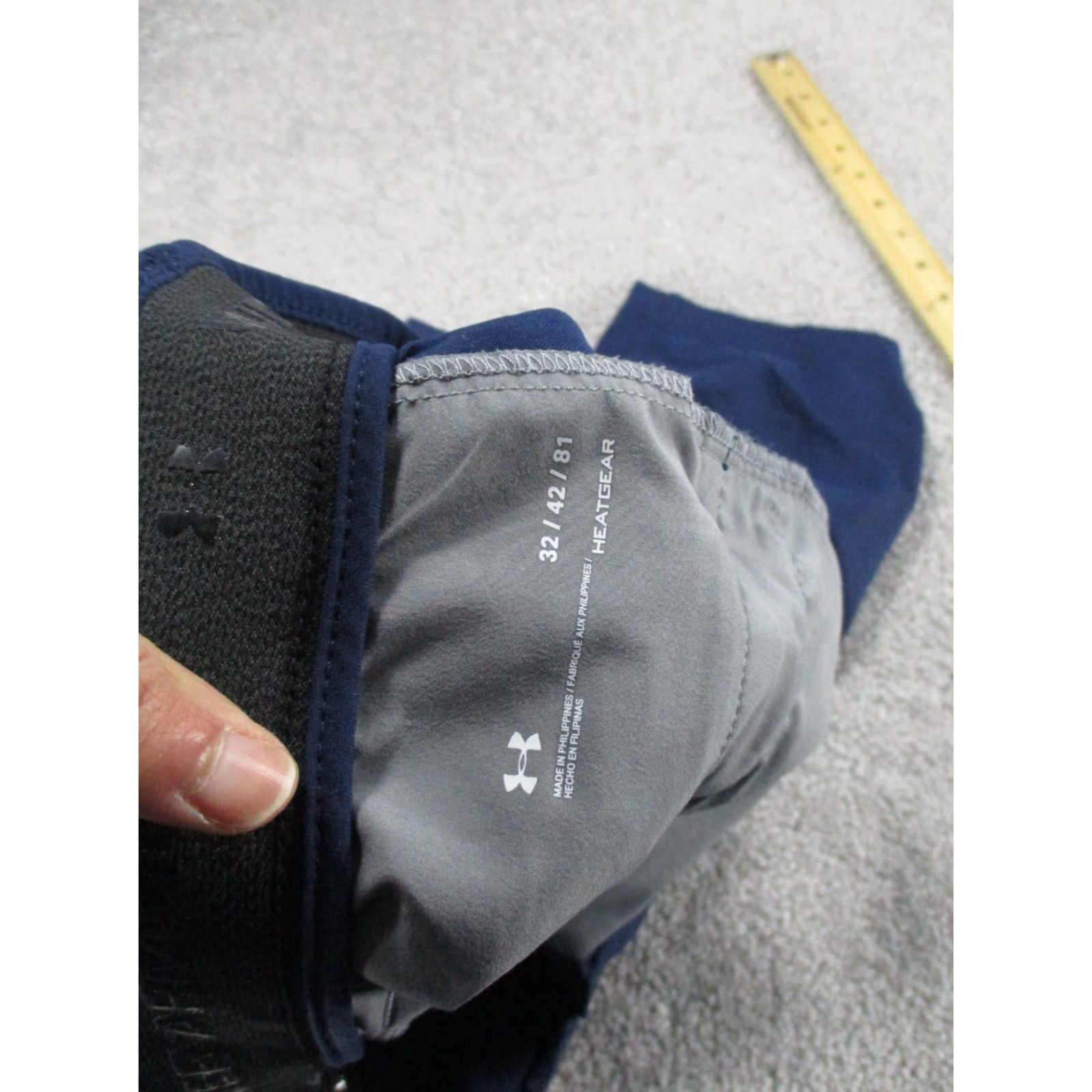 Under Armour Under Armour Shorts Mens 32 HeatGear Navy Blue Performance Chinos Golf Short Size US 32 / EU 48 - 7 Thumbnail