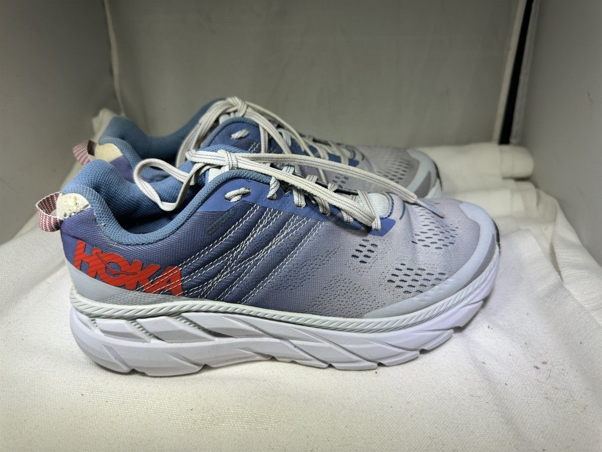 Hoka PreOwned Hoka Clifton 6 Athletic Women's 8 Wide Blue White Size US 8 / IT 38 - 3 Thumbnail