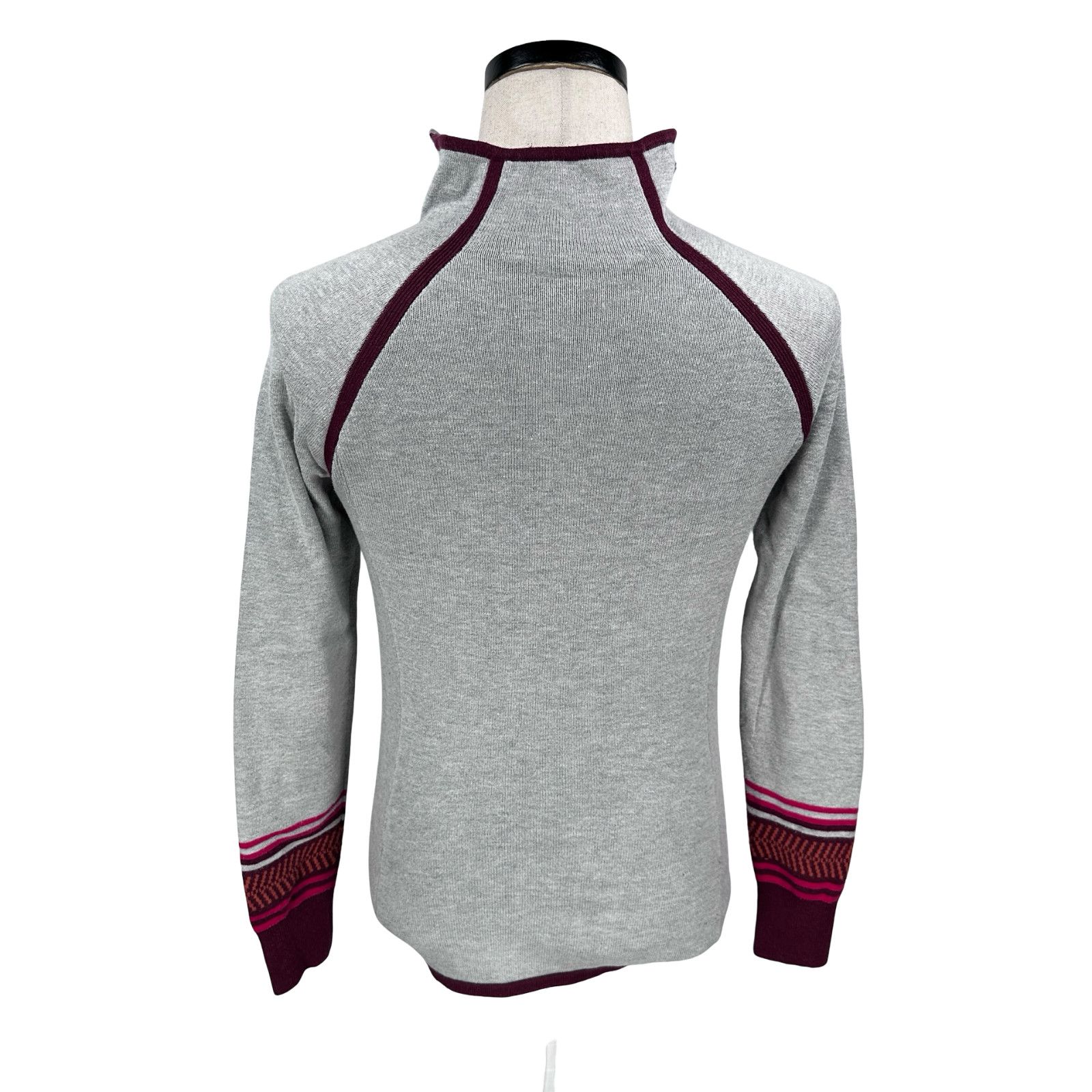 Athleta Athleta Sweater Women XS Gray Nordic Floral Knit Ski Snows Size XS / US 0-2 / IT 36-38 - 4 Thumbnail