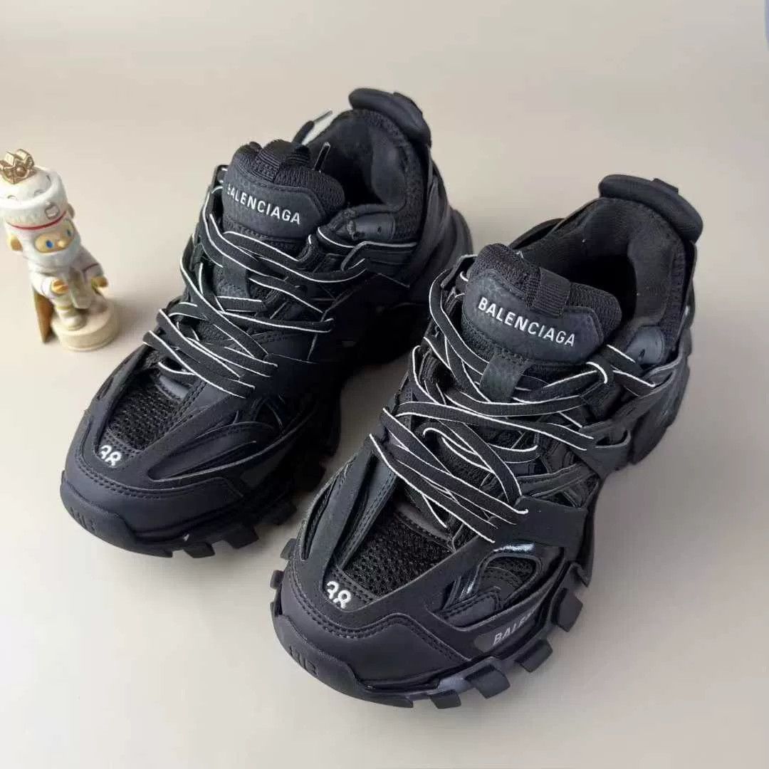 Balenciaga Balenciaga Black Track Casual Sneakers Size 38 Size US 7 / EU 40 - 1 Thumbnail