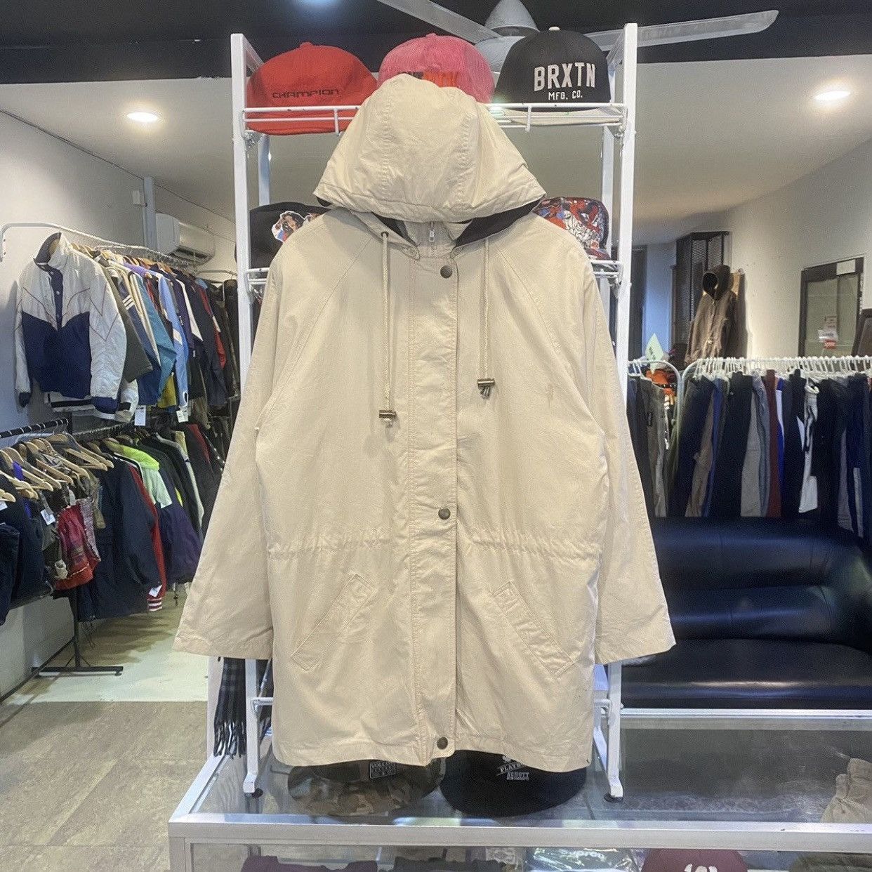 London Fog Vintage London Fog Light Long Jackets Size US XL / EU 56 / 4 - 1 Thumbnail