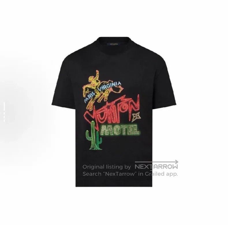 Louis Vuitton Louis Vuitton Graffiti rhinestone print short sleeves Size US XXL / EU 58 / 5 - 7 Thumbnail