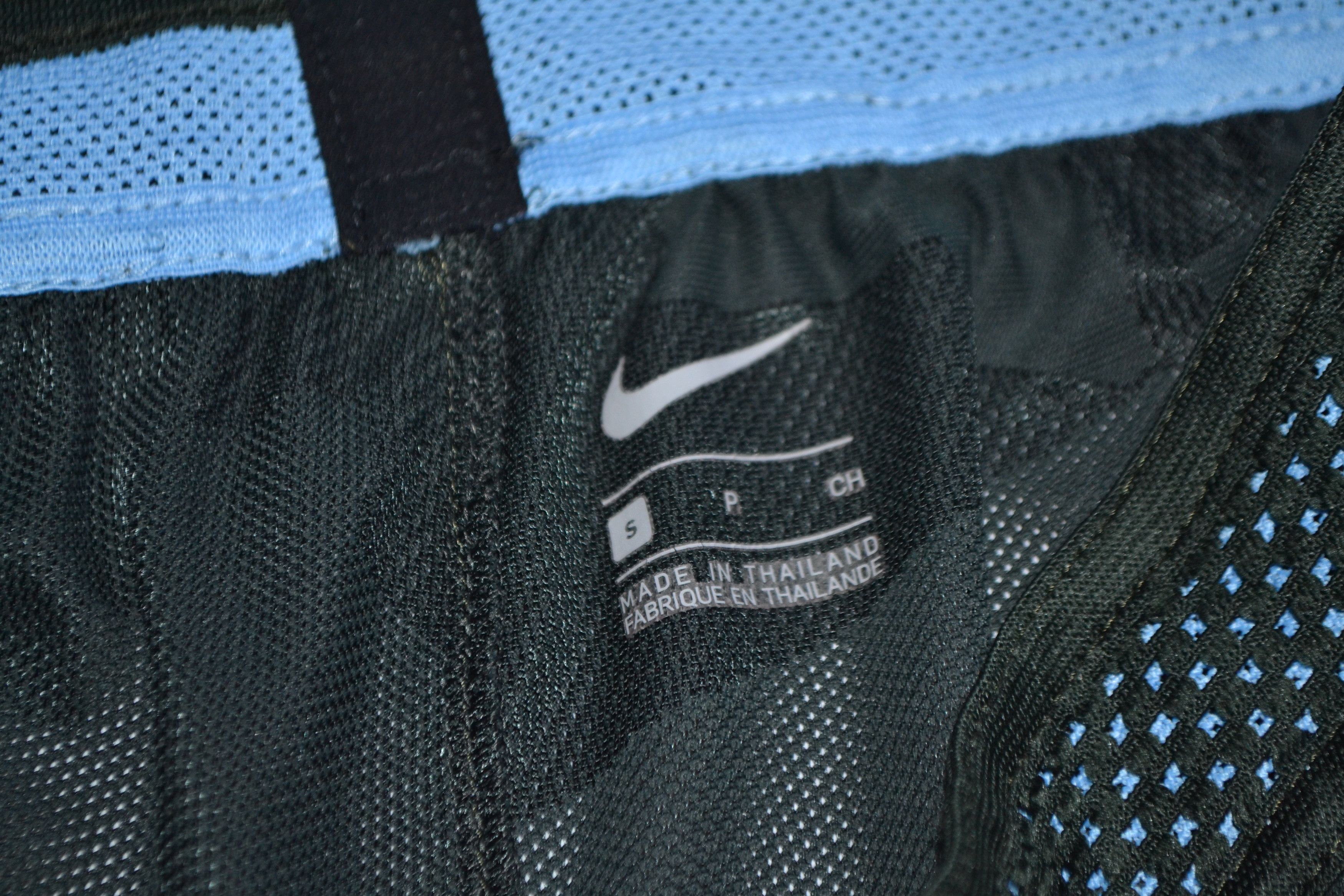 Nike Manchester City Third Player Issue Shorts 2017 2018 Size US 30 / EU 46 - 3 Thumbnail