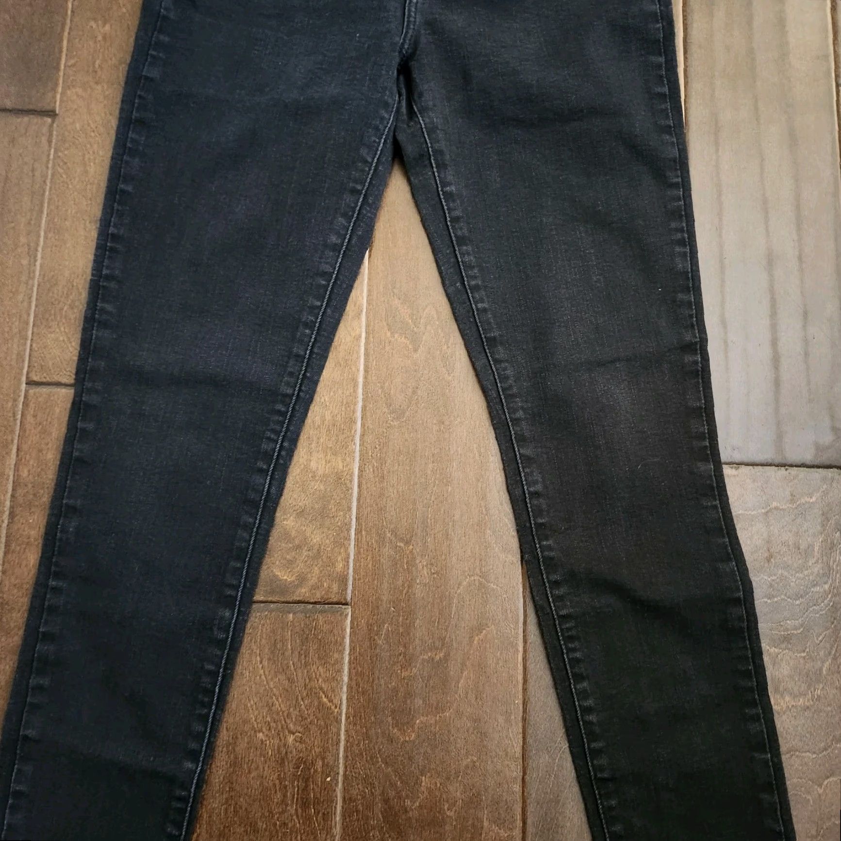 Levi's VINTAGE Levi’s 721 High Rise Skinny Jeans Black Womens W28 L30 Jeans Skinny Womens Black 90s? Size 24" / US 00 / IT 34 - 4 Thumbnail