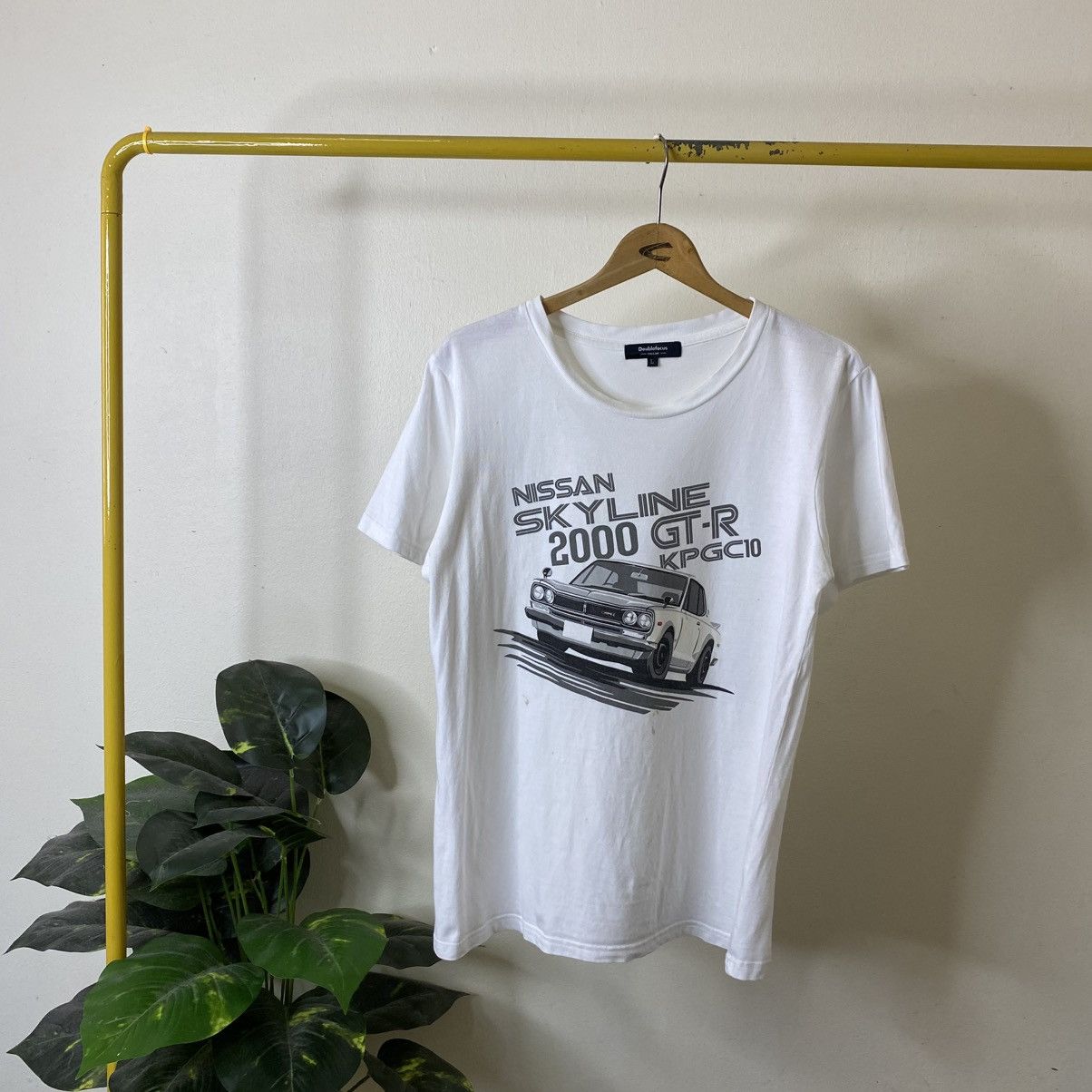 Japanese Brand Vintage Y2K Nissan Skyline 2000 GTR Nismo Racing Tee Size US M / EU 48-50 / 2 - 1 Thumbnail