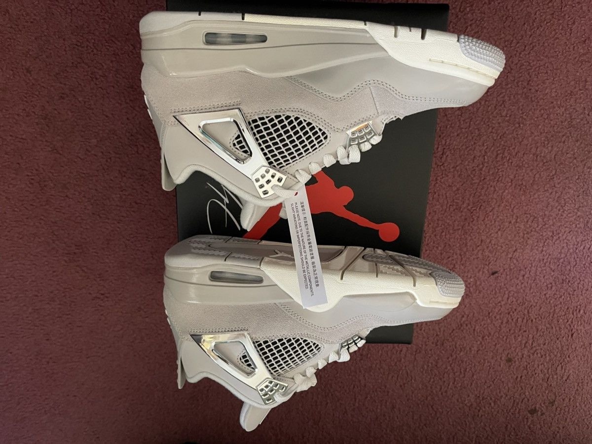 Nike Women air Jordan 4 retro frozen moments Size US 7 / IT 37 - 4 Thumbnail