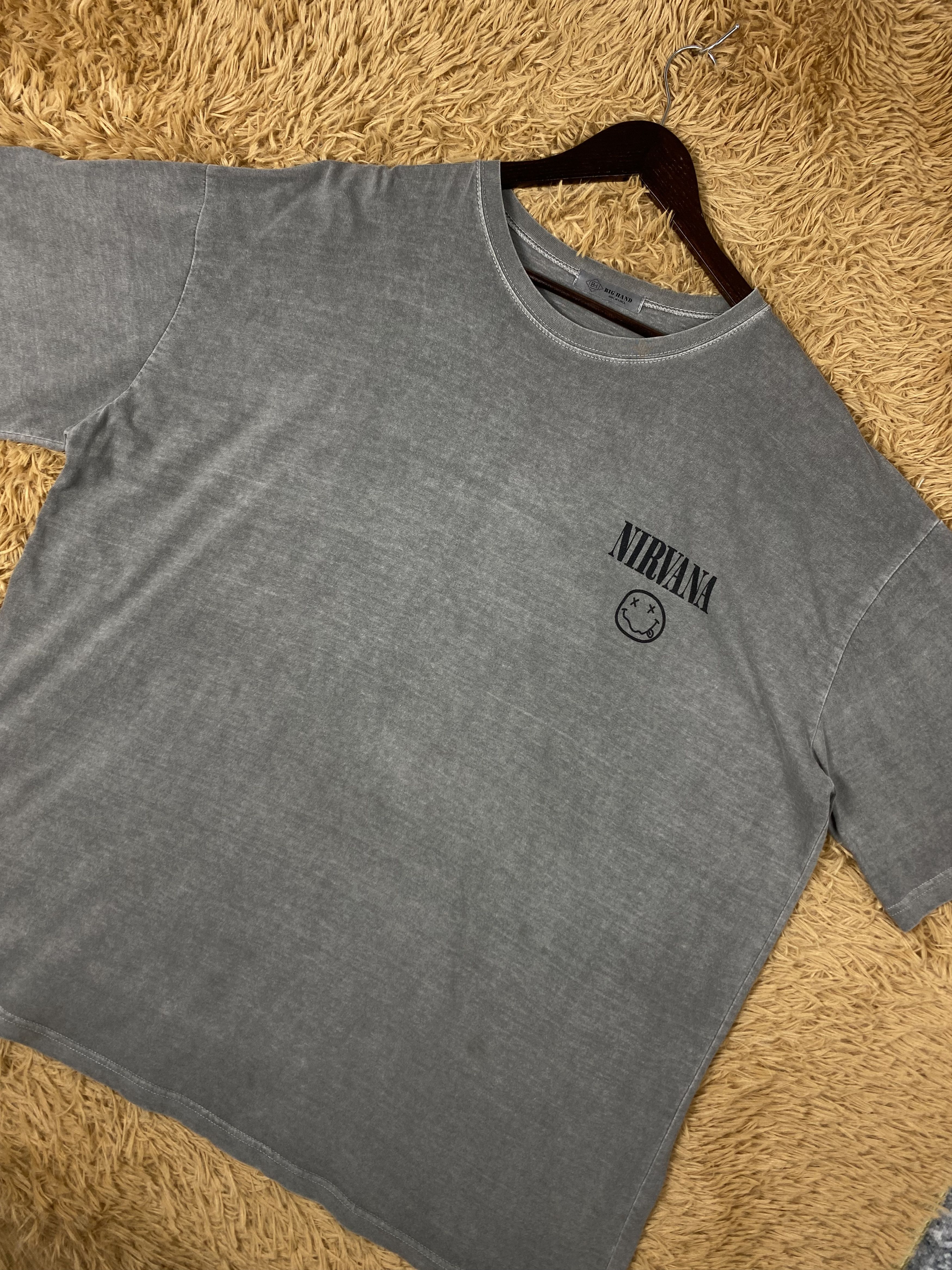Nirvana Vintage Nirvana Shorts Sleeve T-Shirts PT0103 Size US XL / EU 56 / 4 - 3 Thumbnail