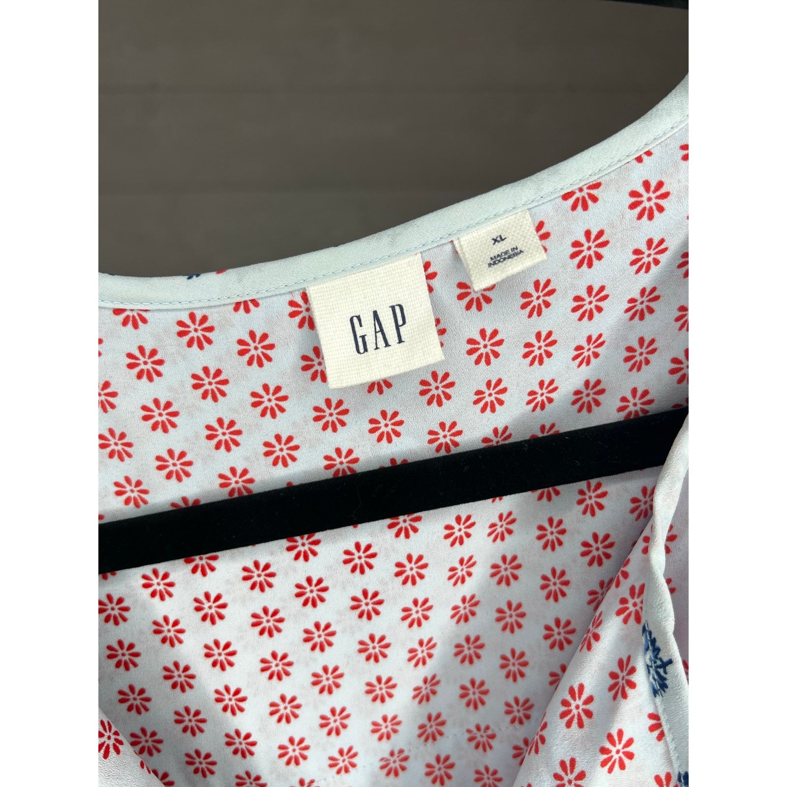 Gap Gap boho Zen flutter sleeve peasant top blue floral size XL Size XL / US 12-14 / IT 48-50 - 4 Thumbnail