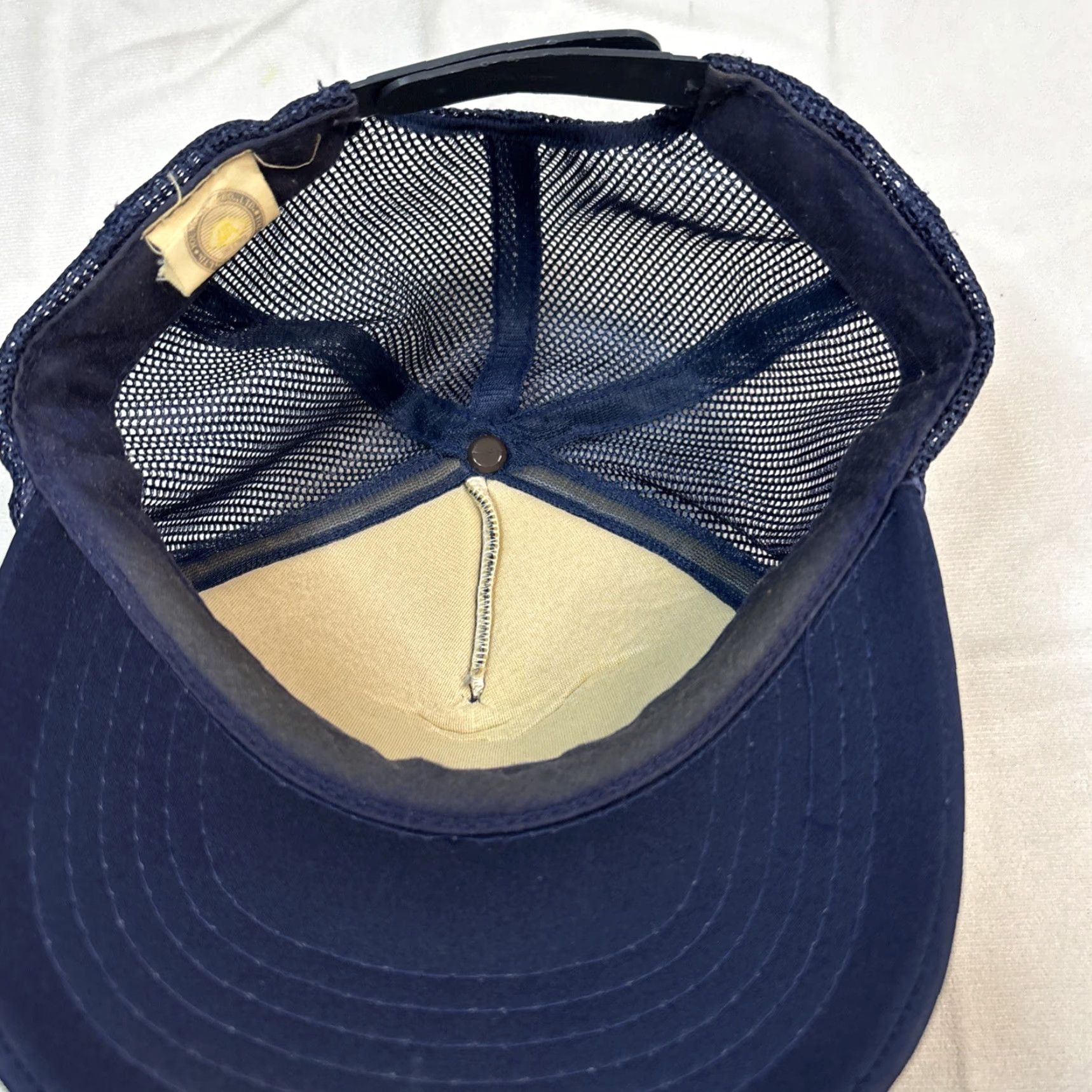 Vintage VINTAGE Youngan Trucker Hat Navy Seals Adjustable Blue Mens One Size Size ONE SIZE - 8 Thumbnail