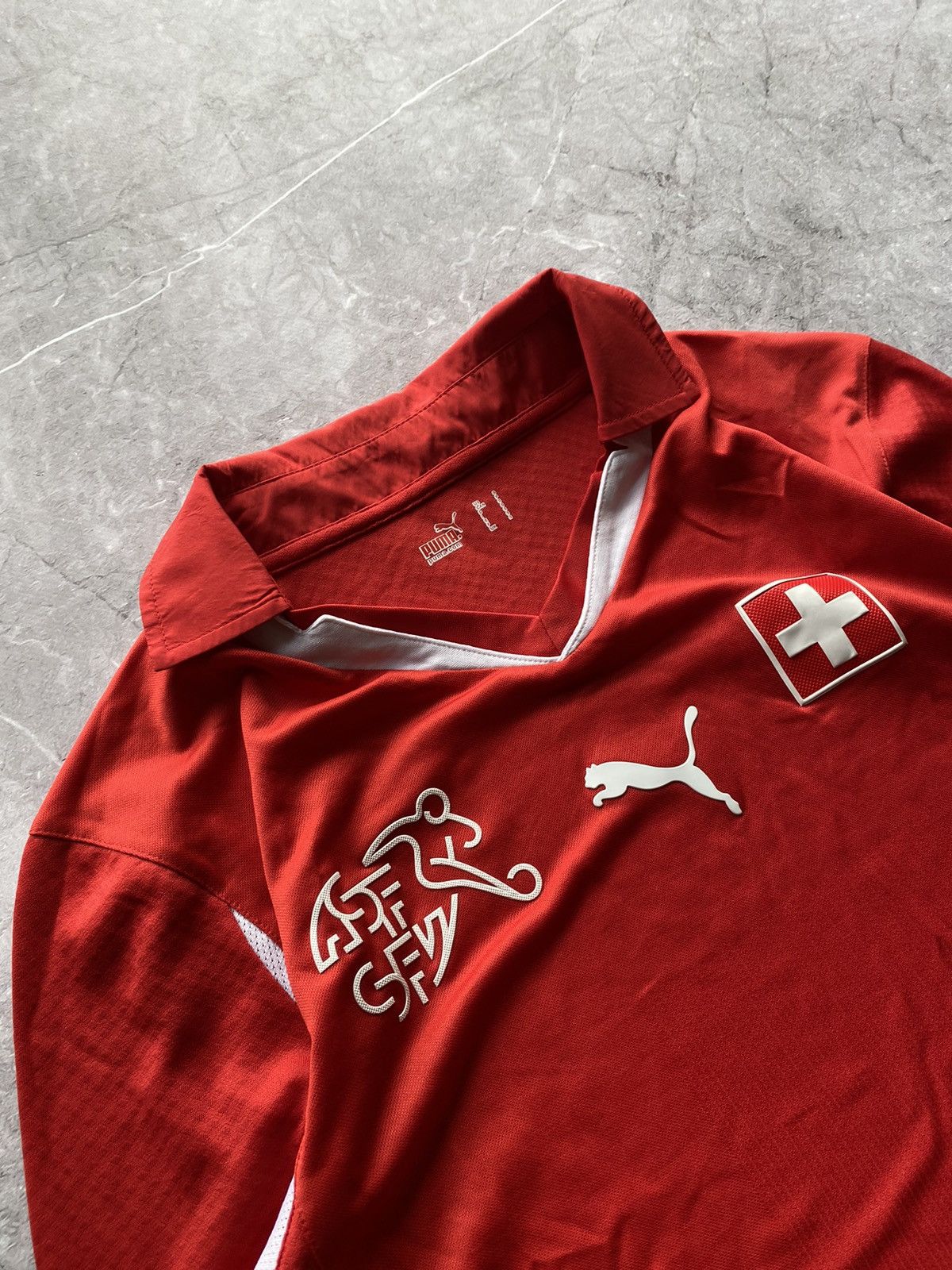 Puma PUMA Switzerland 2014/2015 Home Soccer Football Jersey Size US S / EU 44-46 / 1 - 3 Thumbnail