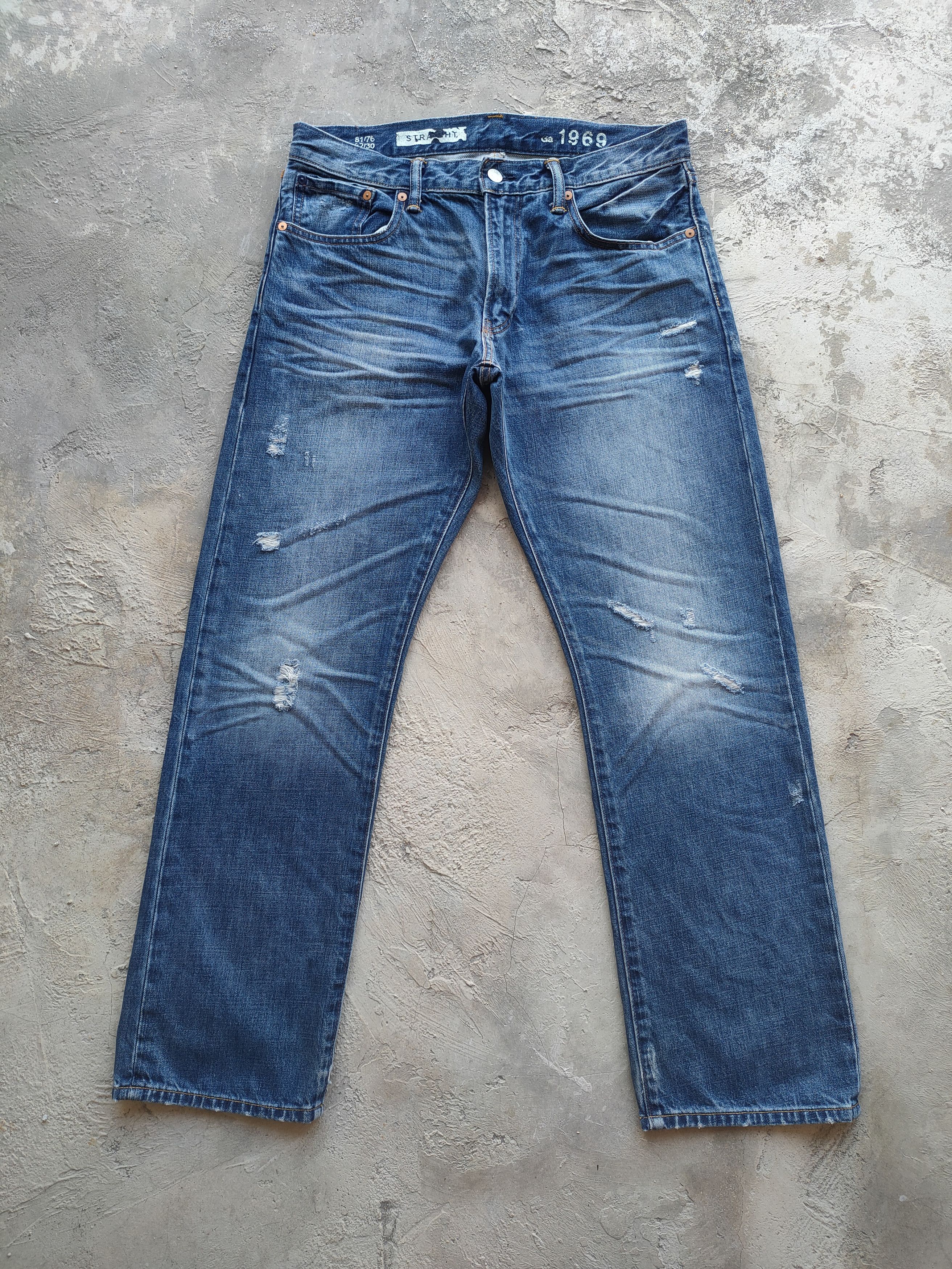 W33 VINTAGE GAP FADED DISTRESSED JEAN DENIM PANTS