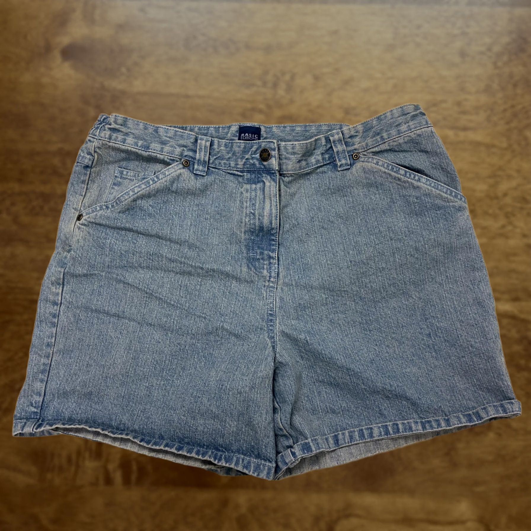 Basic Editions Basic Editions Shorts Womens 14 Blue Denim Mom Elastic Waist Casual Summer Size 36" / US 14 / IT 50 - 1 Thumbnail