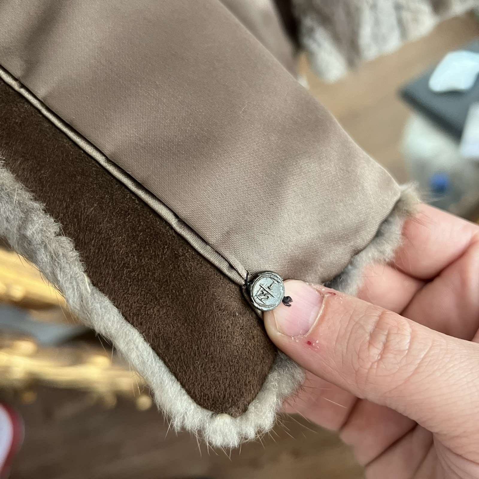 Vintage Vintage Mink coat Saga Furs Beige Jacket Sz M International Size M / US 6-8 / IT 42-44 - 7 Thumbnail