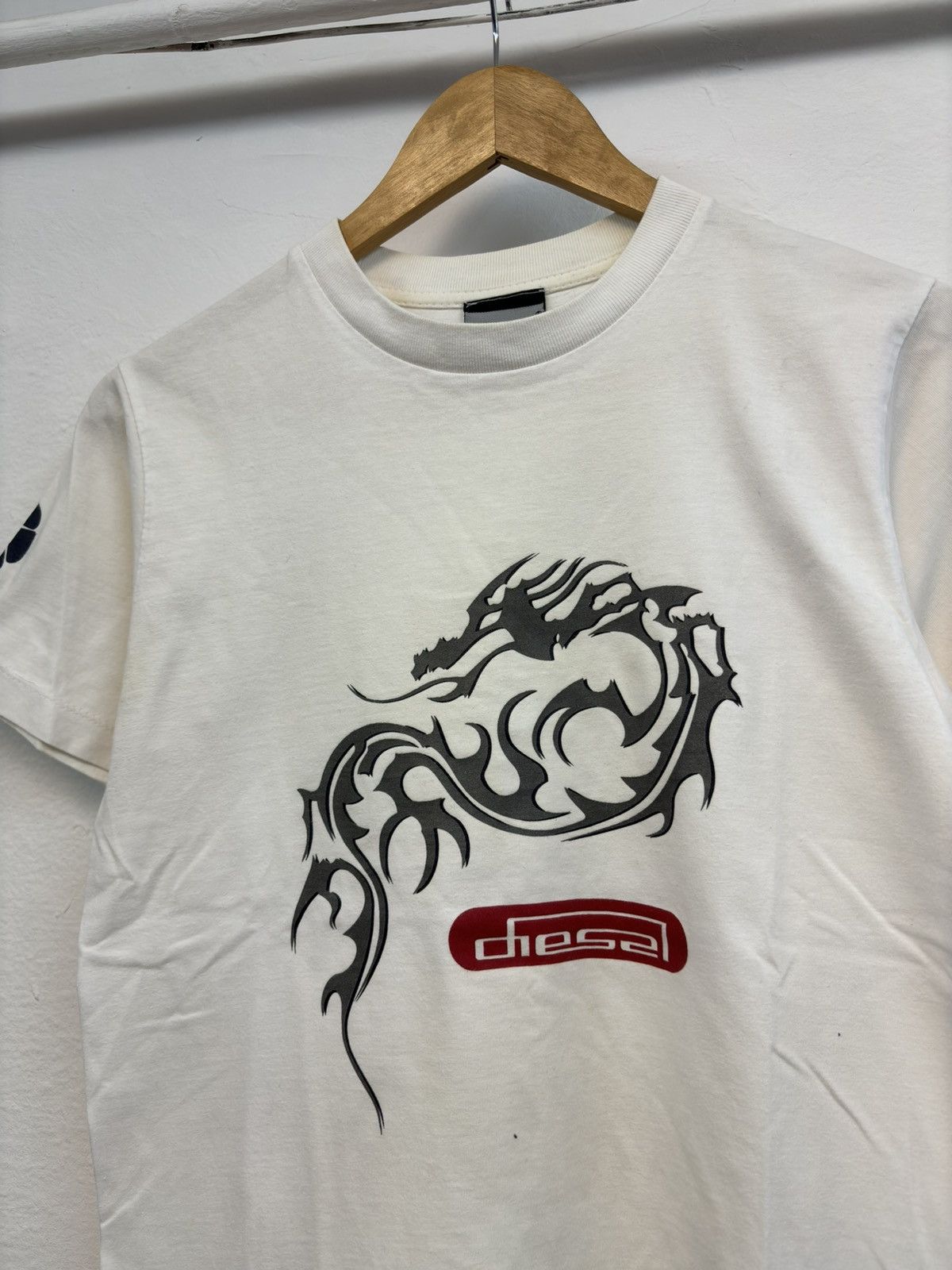 Diesel × Japanese Brand Y2K Diesel Japan Dragon D Logo crazy archival tee shirt Size US S / EU 44-46 / 1 - 2 Thumbnail