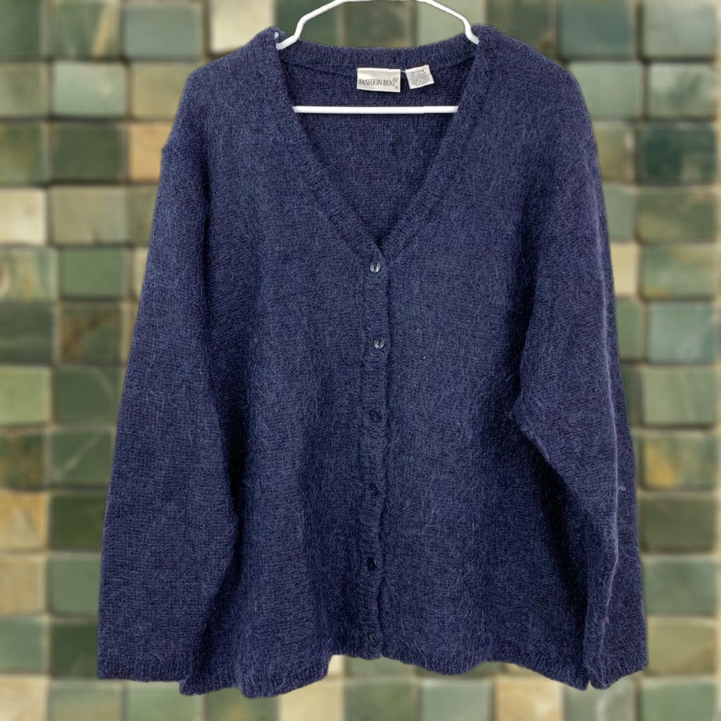 Vintage Fashion Bug Cardigan Sweater Plus Size 18/20W Navy Blue Mohair Blend Button-Front Fuzzy Knit Open-V-Neck Women's Casual, Cozy, Travel Size XXL / US 16-18 / IT 52-54 - 1 Thumbnail