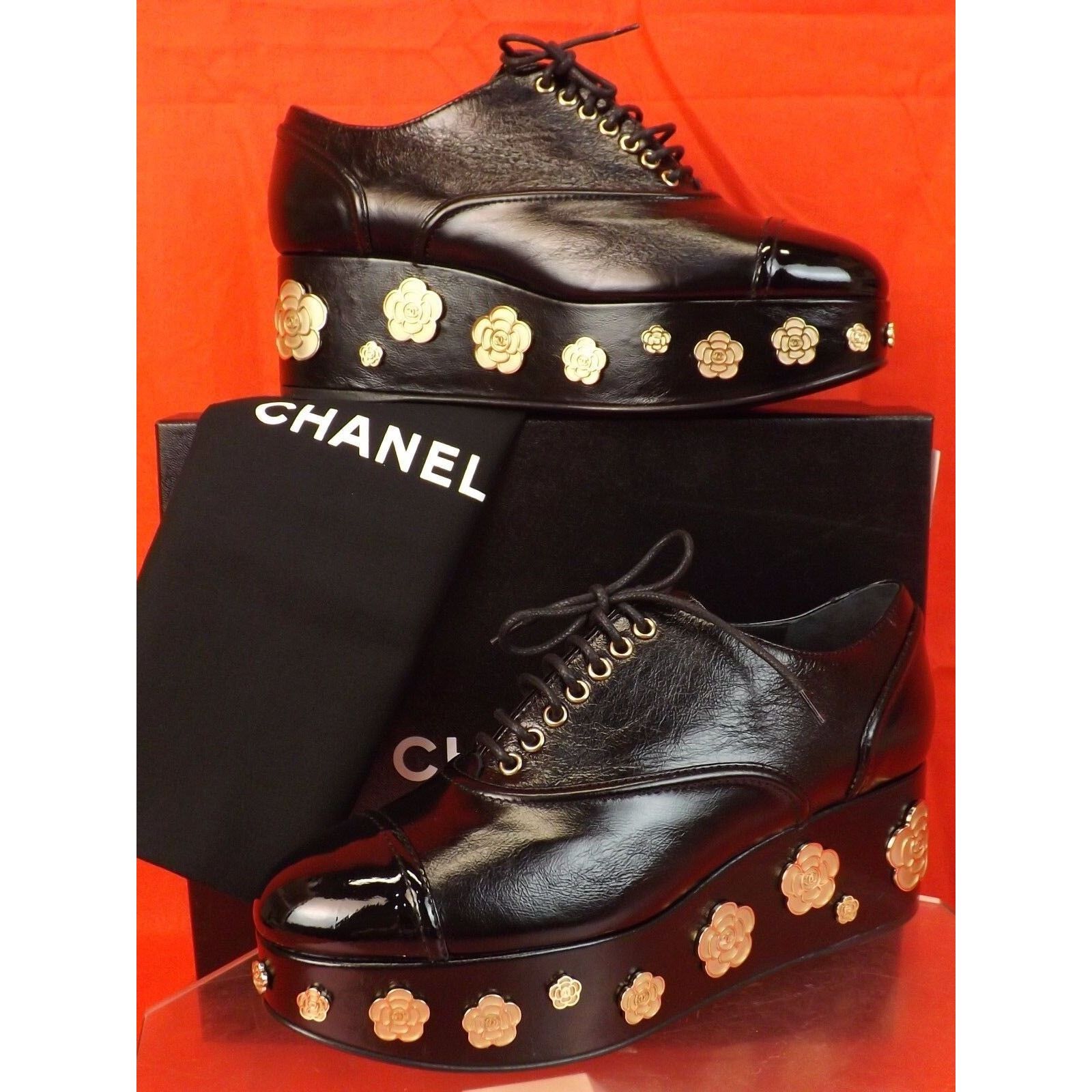 Chanel BLACK LEATHER CAMELLIA CC PLATFORM CAP TOE OXFORDS 39 Size US 8 / IT 38 - 5 Thumbnail