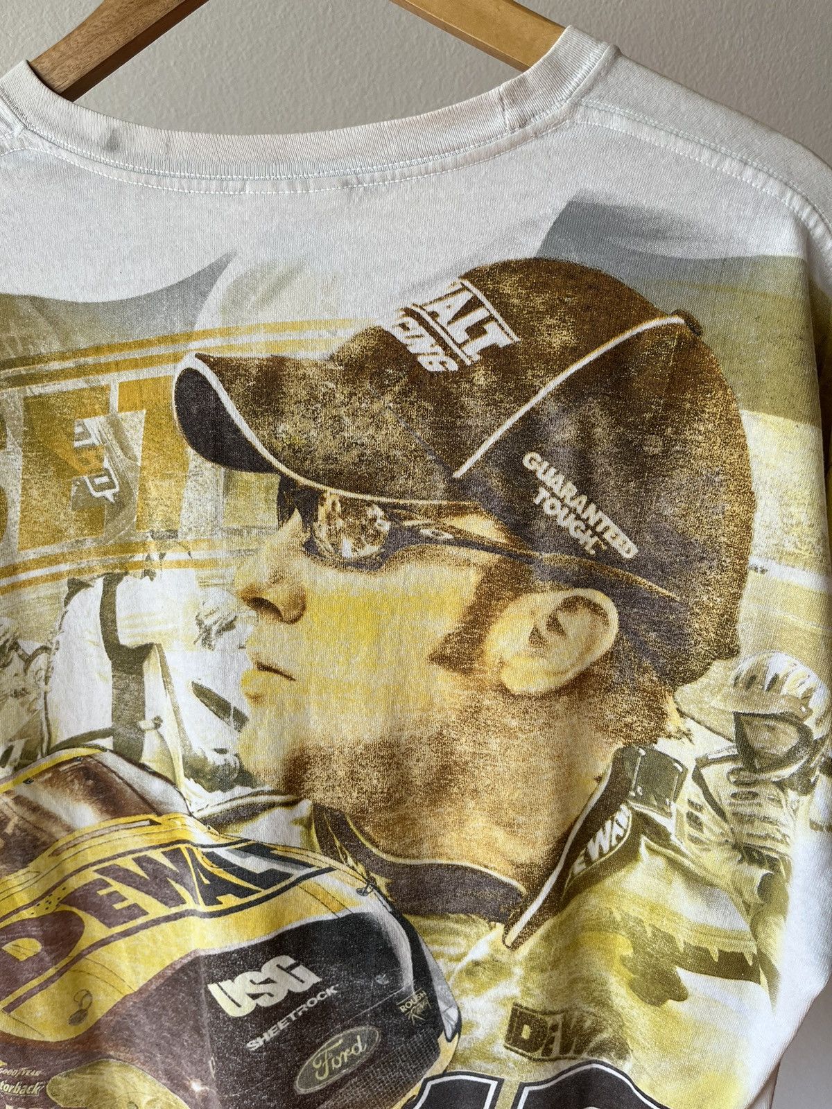 NASCAR × Vintage NASCAR Matt Kenneth #17 De Walt Tee 2005 Size US L / EU 52-54 / 3 - 12 Thumbnail